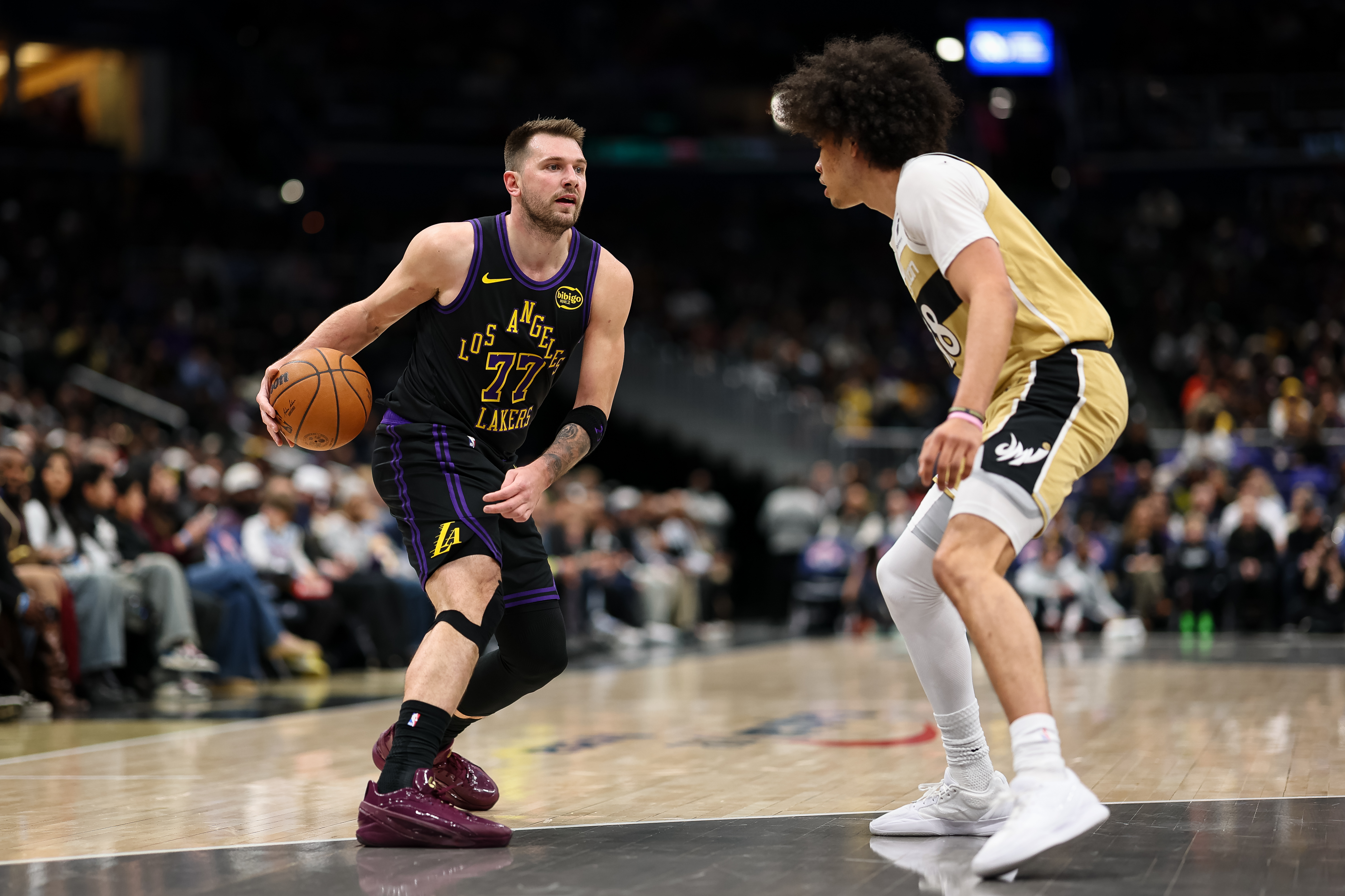 DraftKings Promo Code: Get $300 Bonus For Lakers-Knicks, NBA, CBB Games