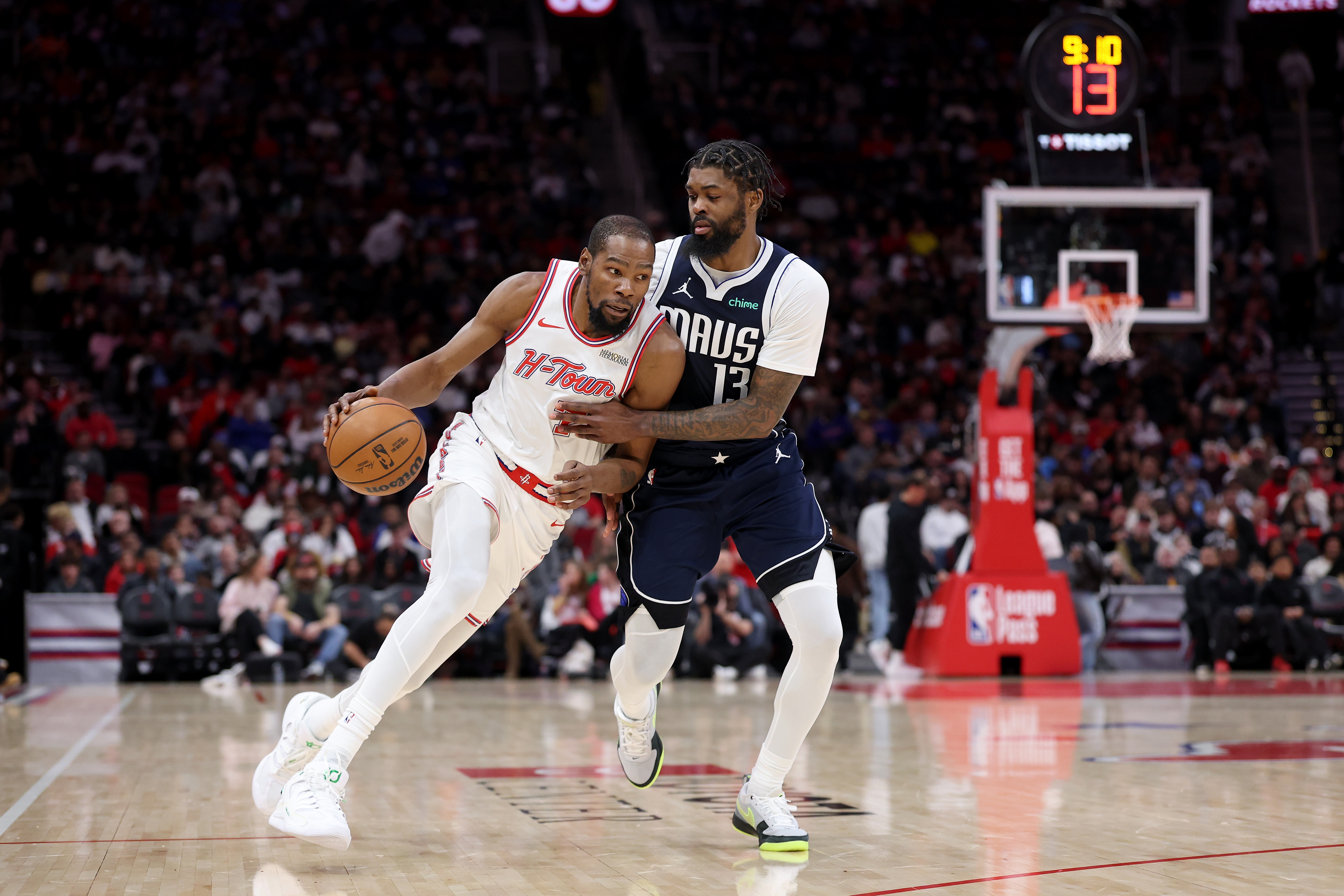 DraftKings Promo Code: Get $300 Bonus For NBA, CBB, Seahawks-Patriots