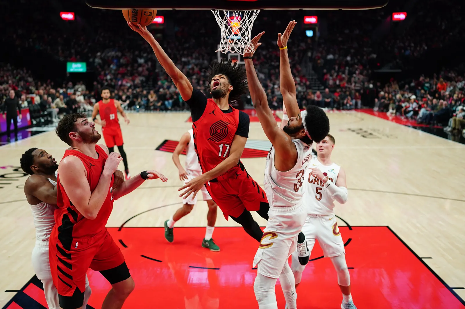 Trail Blazers Face Tough News as Shaedon Sharpe Expected to Miss Time