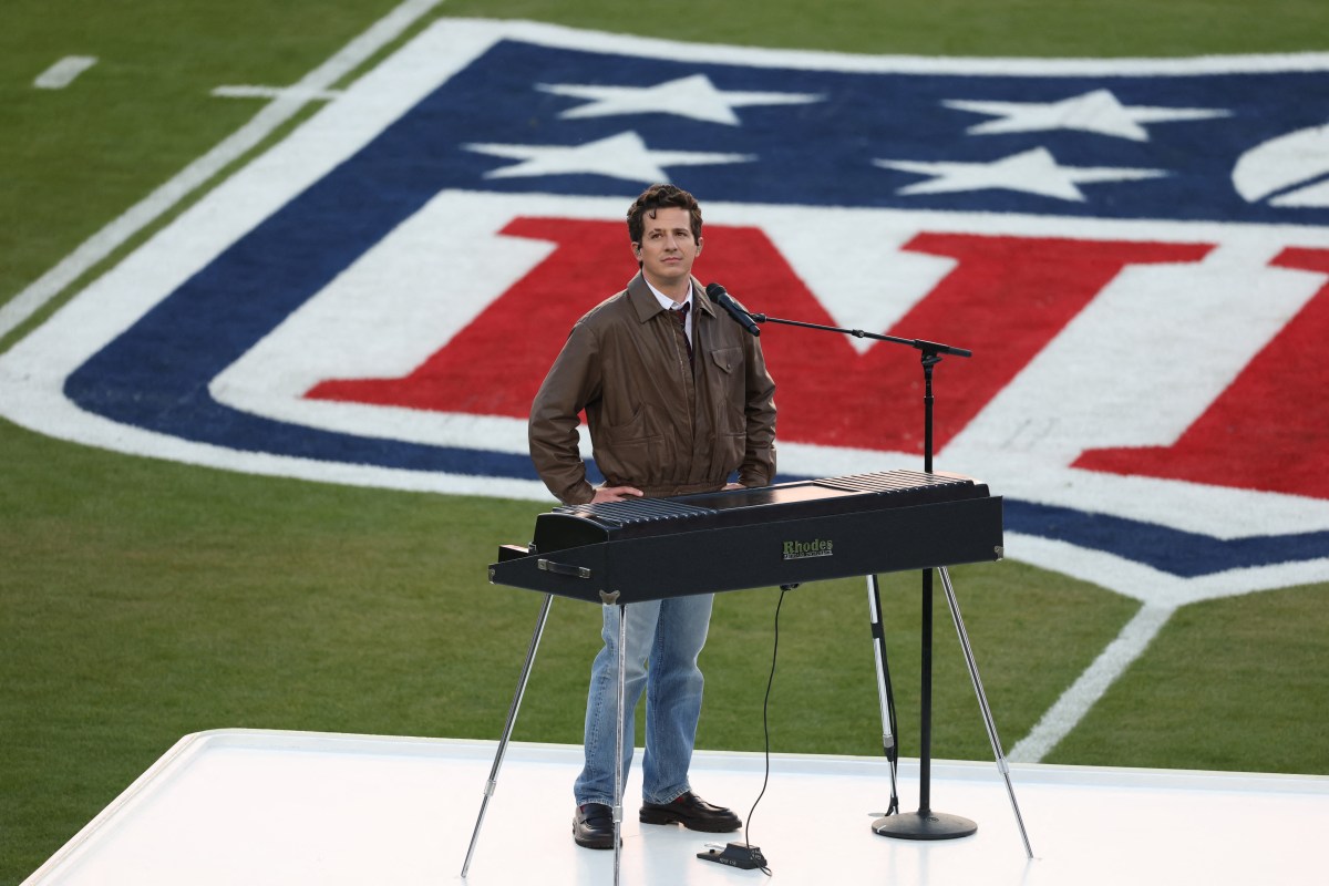National Anthem Performance Before Super Bowl LX Draws Attention