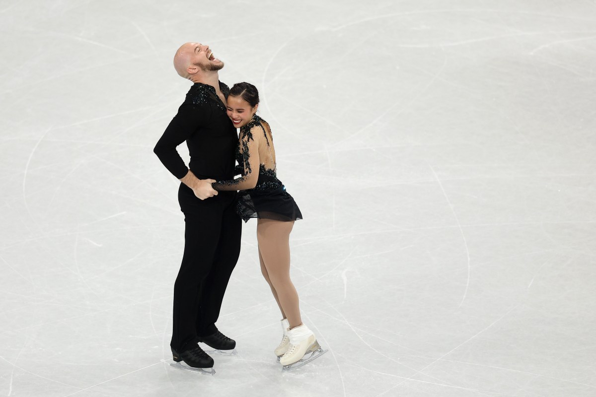 Olympic Figure Skating Pair& 039;s Age Difference Draws Attention
