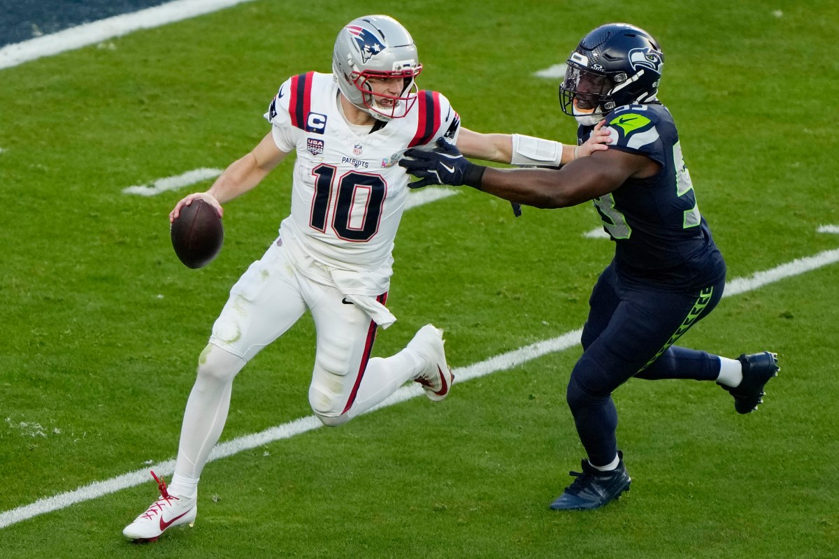 Drake Maye under pressure in Super Bowl 2026