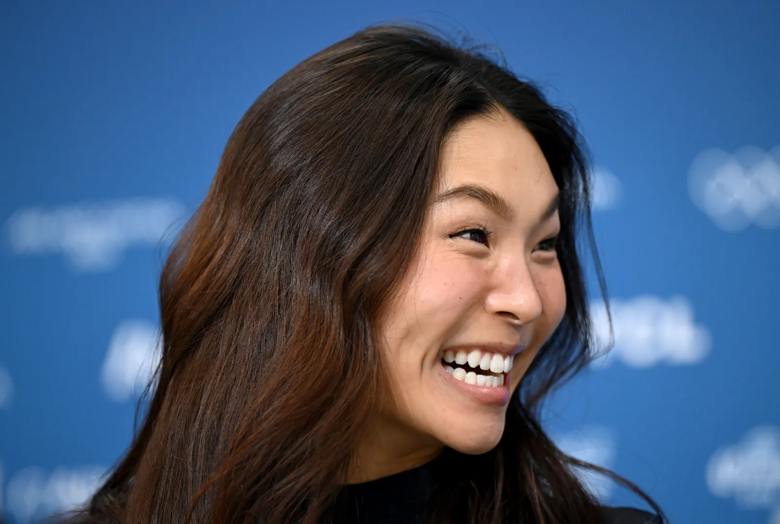 Chloe Kim Celebrates Myles Garrett's Historic NFL Achievement