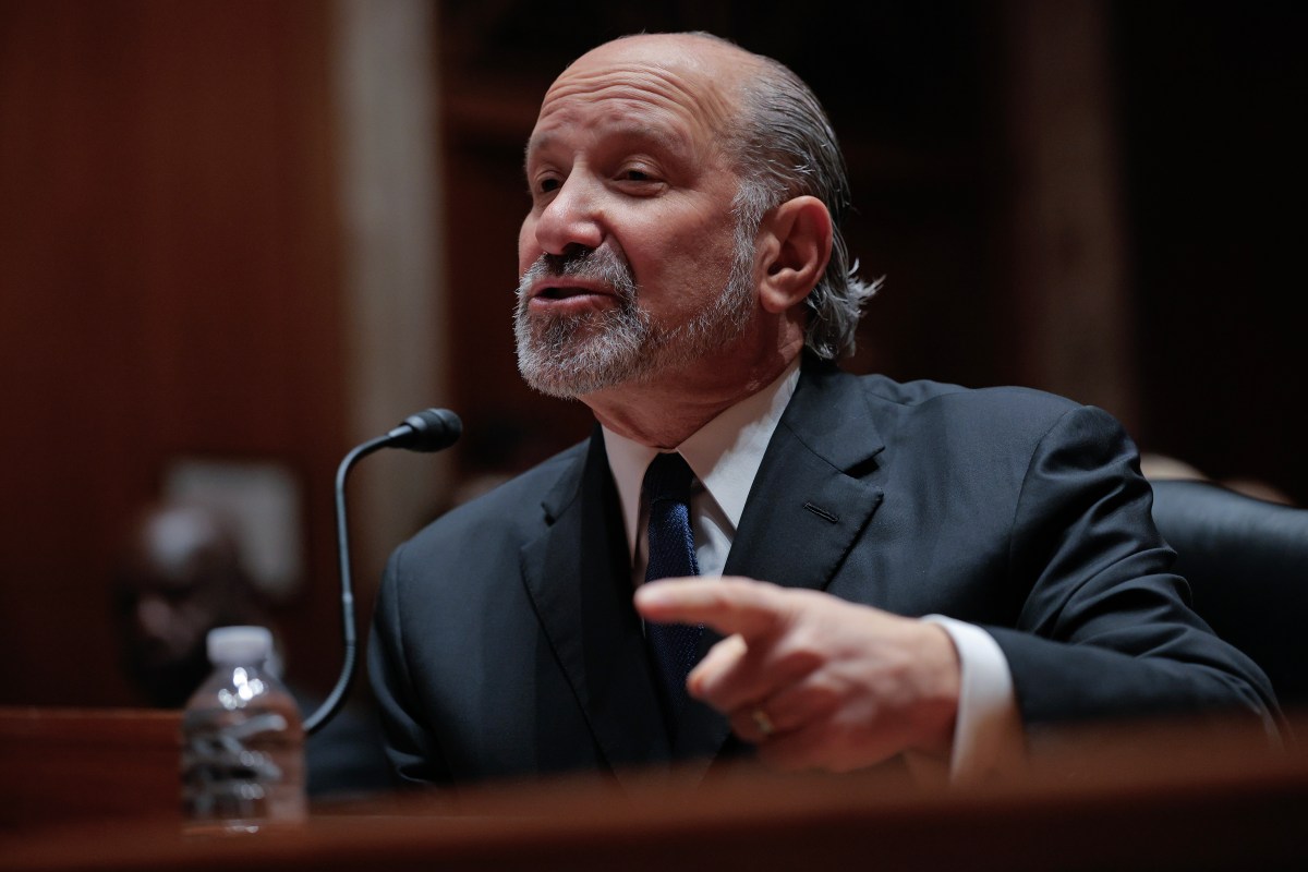 Howard Lutnick Chances of Leaving Job Spike Amid Epstein Revelations