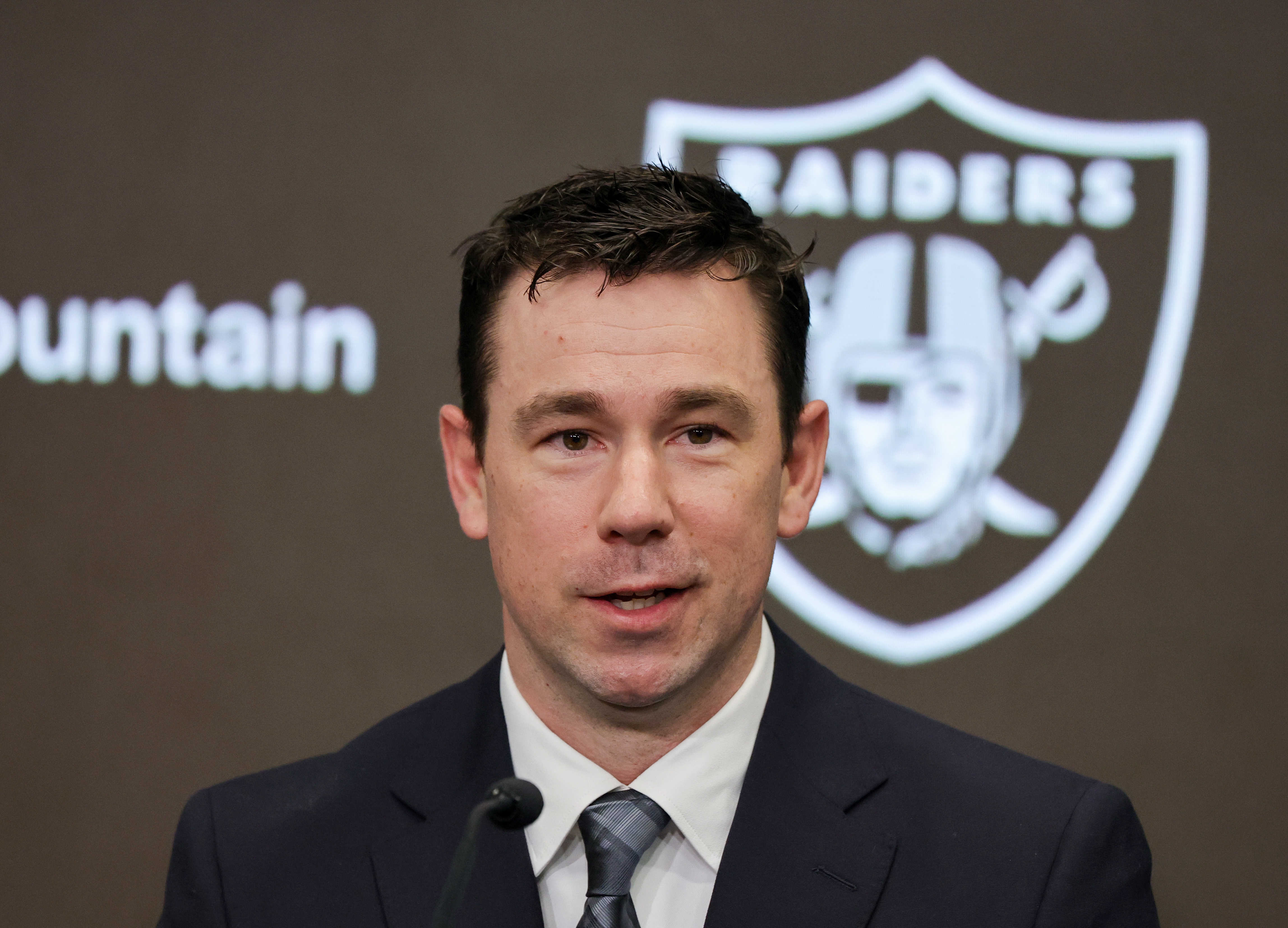 Raiders' New Head Coach Klint Kubiak Has a Warning for Tom Brady