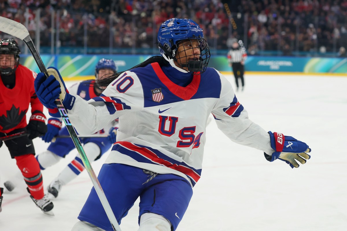 USA women’s hockey star Laila Edwards throws subtle shade at Jason, Travis Kelce
