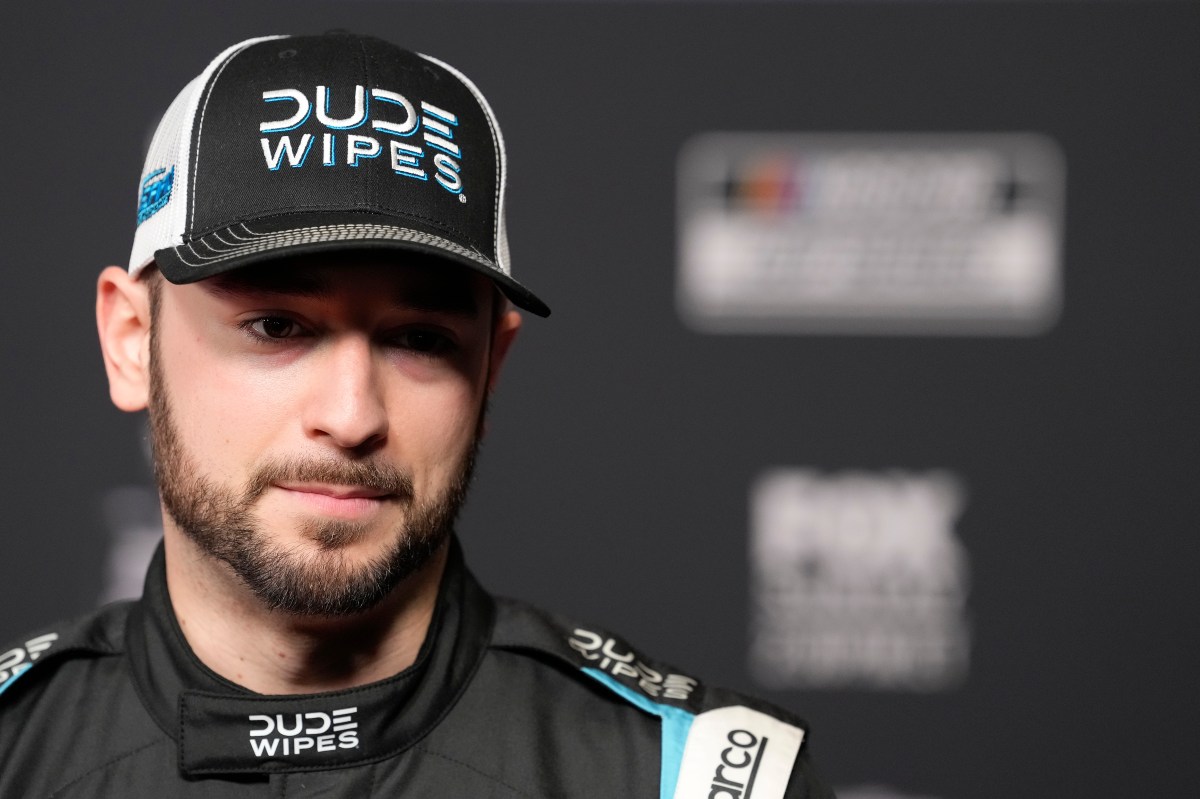 Anthony Alfredo fala após desqualificação do Shock Daytona 500