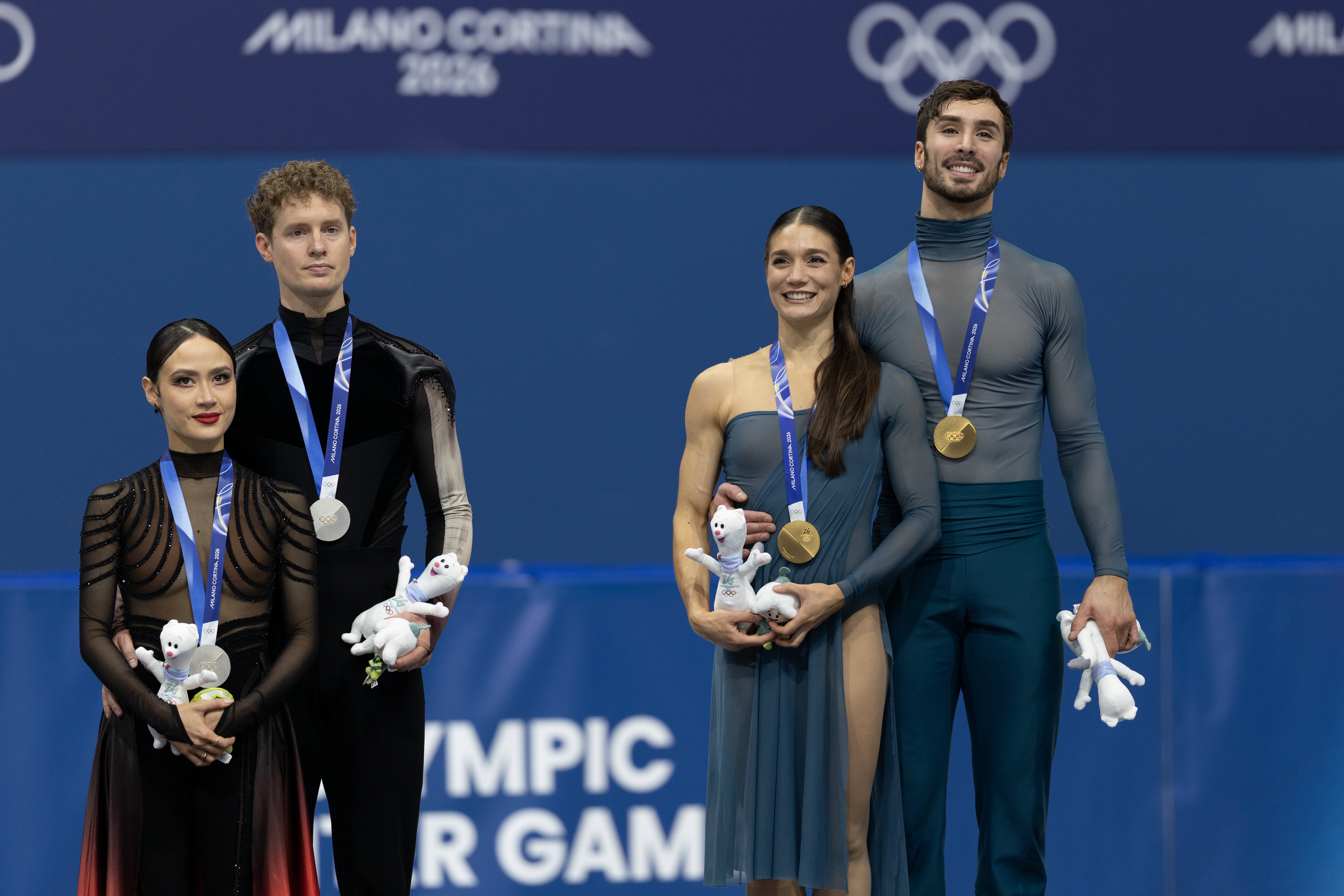 French Skater Finally Admits Mistake as Chock, Bates Controversy Continues