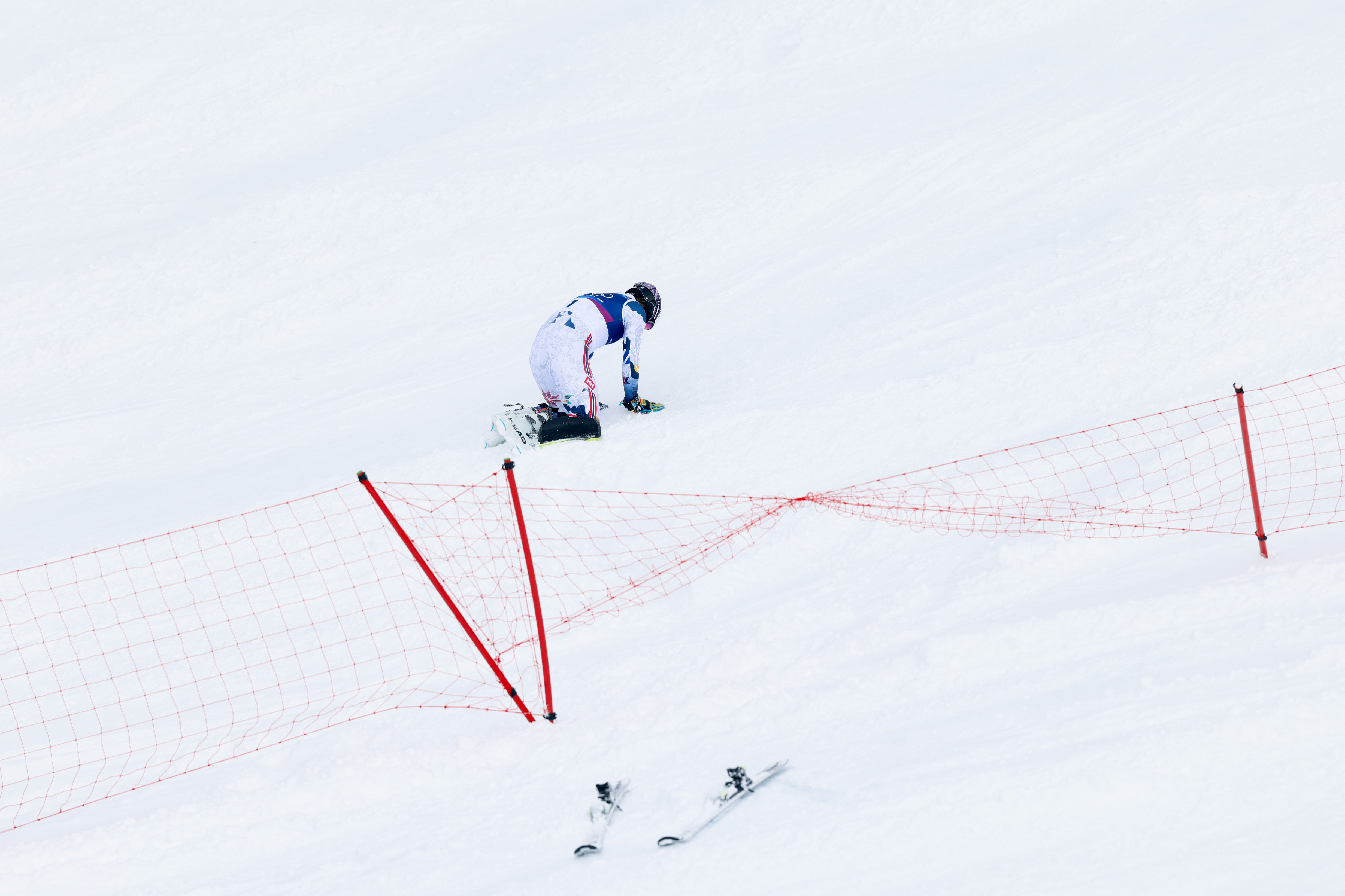 Olympic Skier Collapses Into Snow After Missing Gold