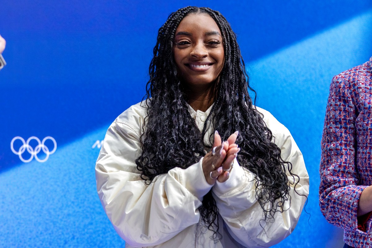 ‘Freaking rockstar!’: Simone Biles reacts to Mikaela Shiffrin’s gold medal win
