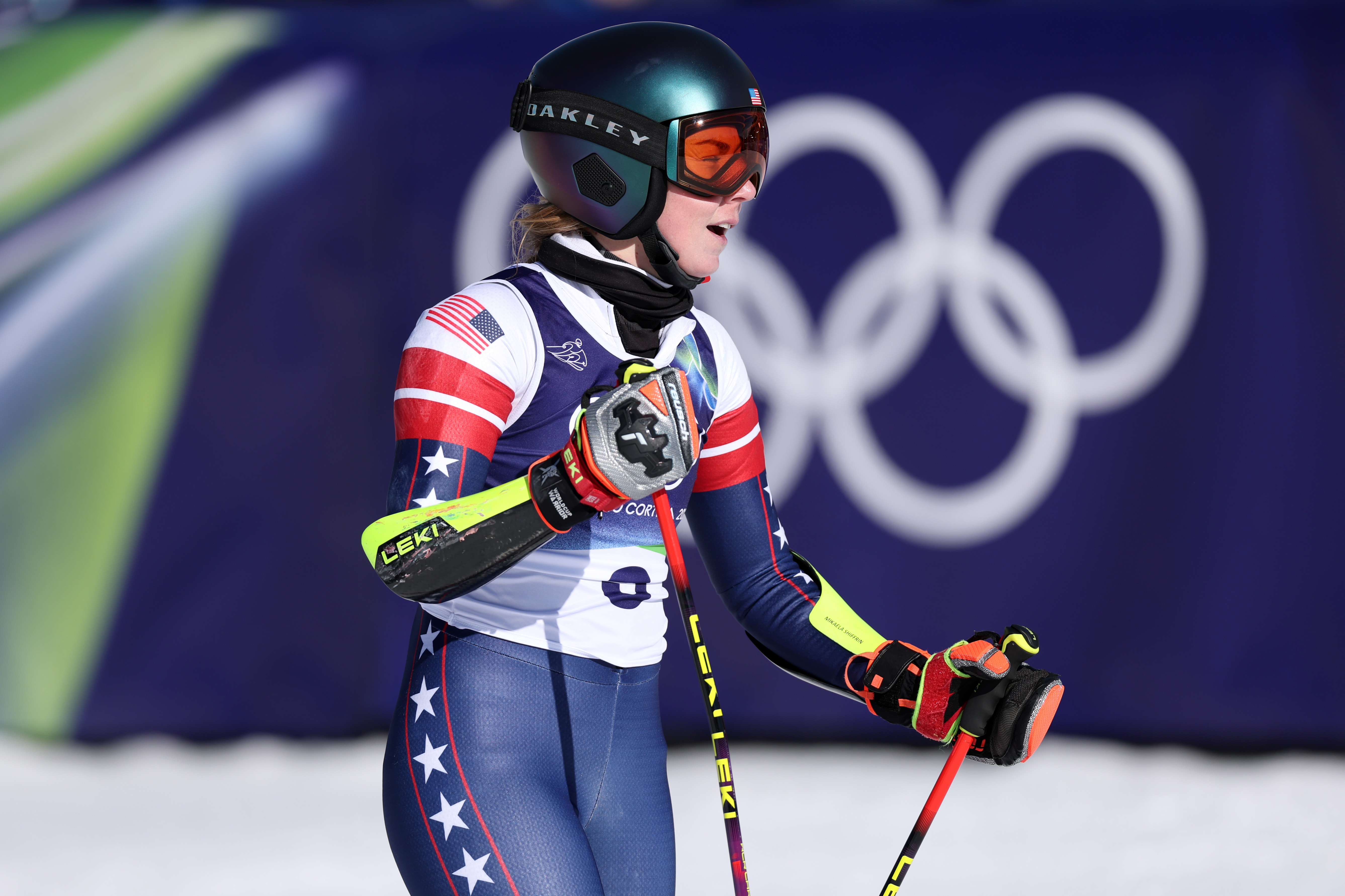 Mikaela Shiffrin Suffers Disheartening Olympics Results in Giant Slalom