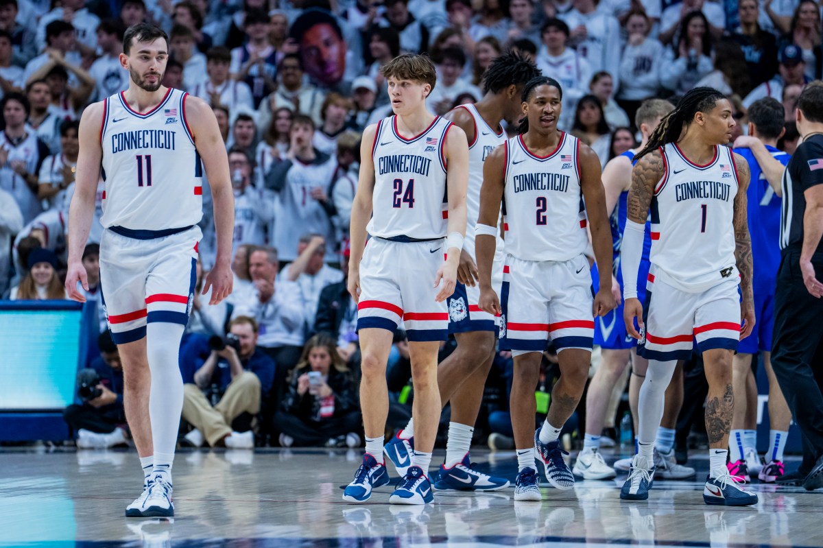 UConn gets Alex Karaban and Braylon Mullins injury updates for Villanova