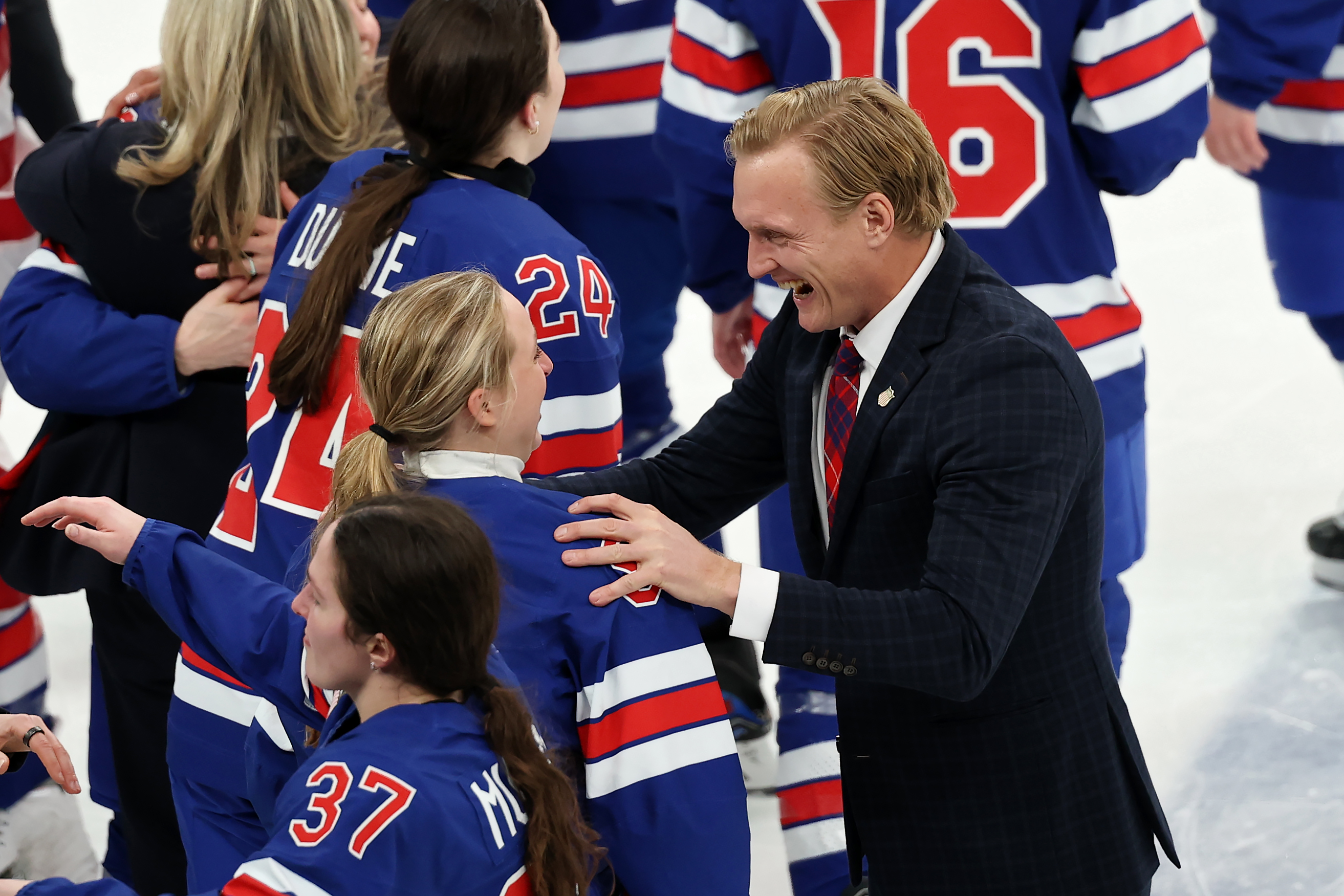 USA Women's Hockey Coach Didn't Receive Gold Medal. Here's Why