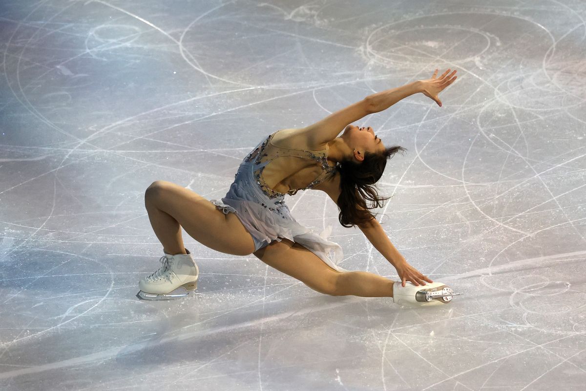 Kaori Sakamoto's Bittersweet Farewell: An Olympian's Last Performance