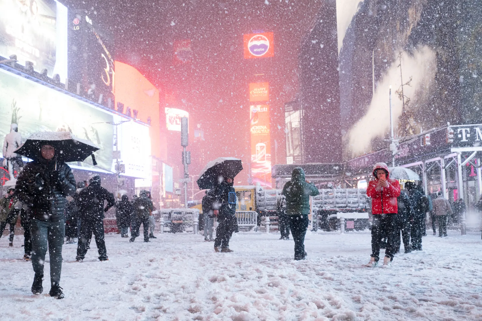 Winter Storm Warning for 11 States As up to 4 Feet of Snow Forecast ...