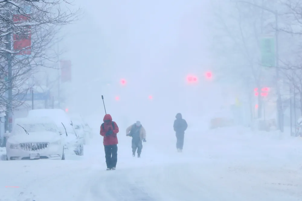 Winter Storm Threat for 22 States as 6 Inches of Snow, Ice to Hit ...