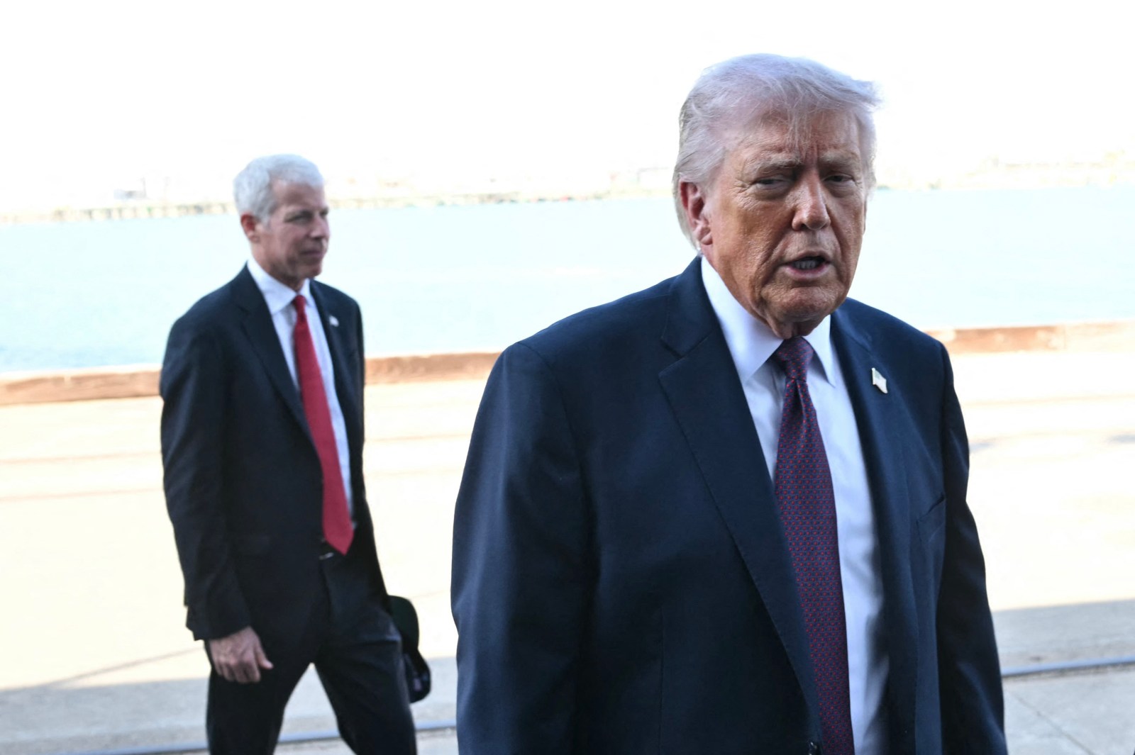 newsweek.com - Anna Commander - Viral video of Trump's energy secretary on Fox News sparks jokes online