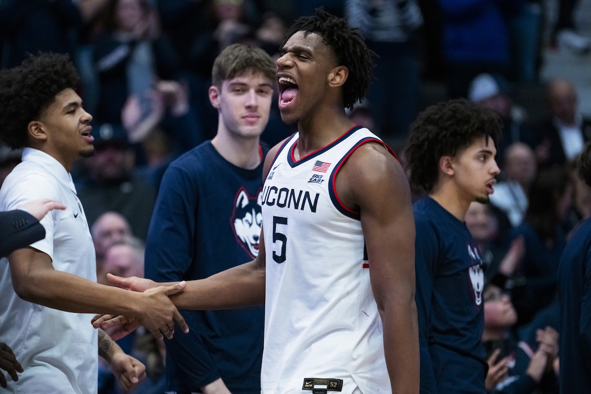 UConn’s Dan Hurley Sends Clear Message on Taris Reed Jr. for NCAA Tournament