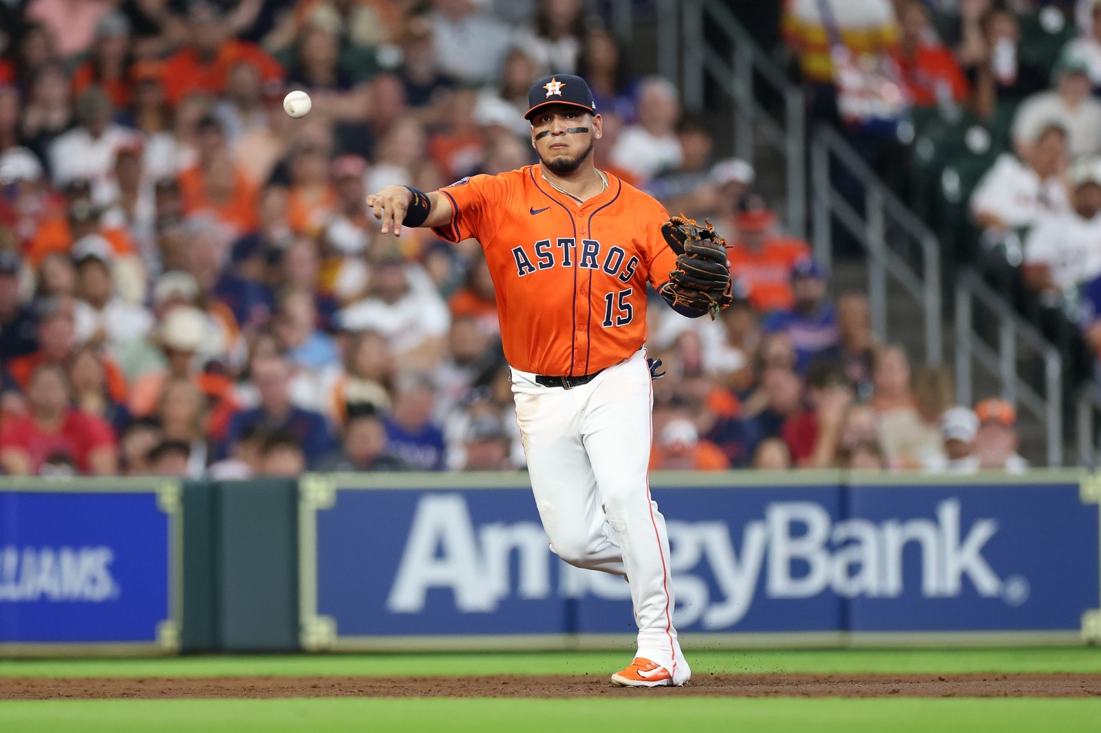 Red Sox-Astros Potential Blockbuster Trade Still On Table: Report