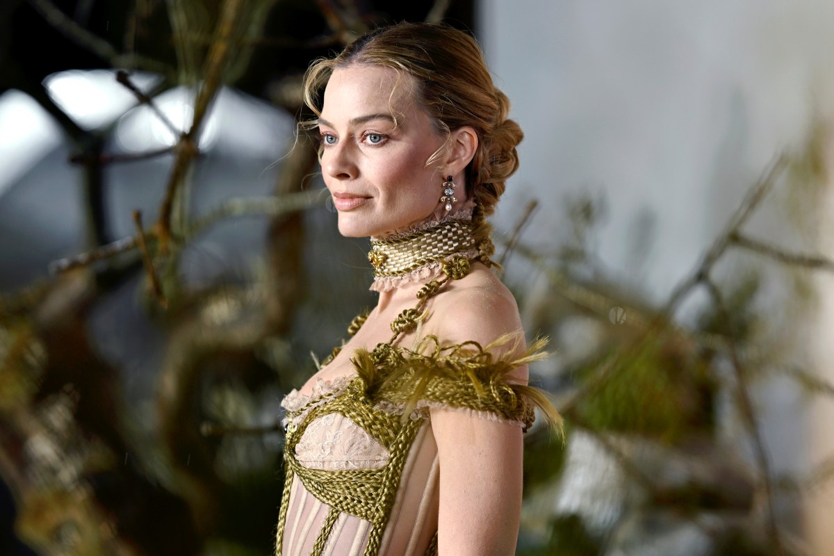 Love and Box Office: 'Wuthering Heights' Captures Valentine's Weekend