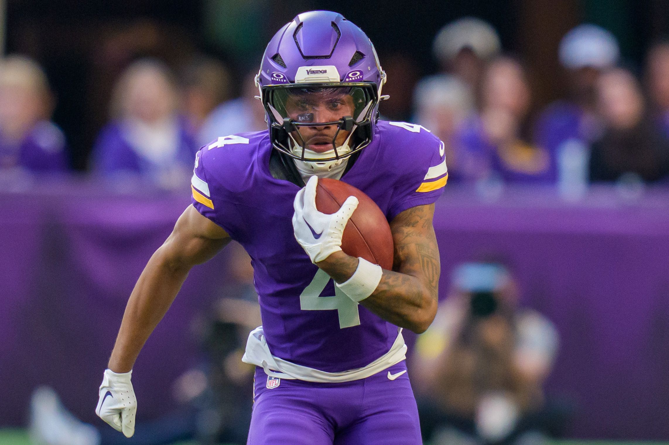 NFL World Reacts to Tragic Rondale Moore News