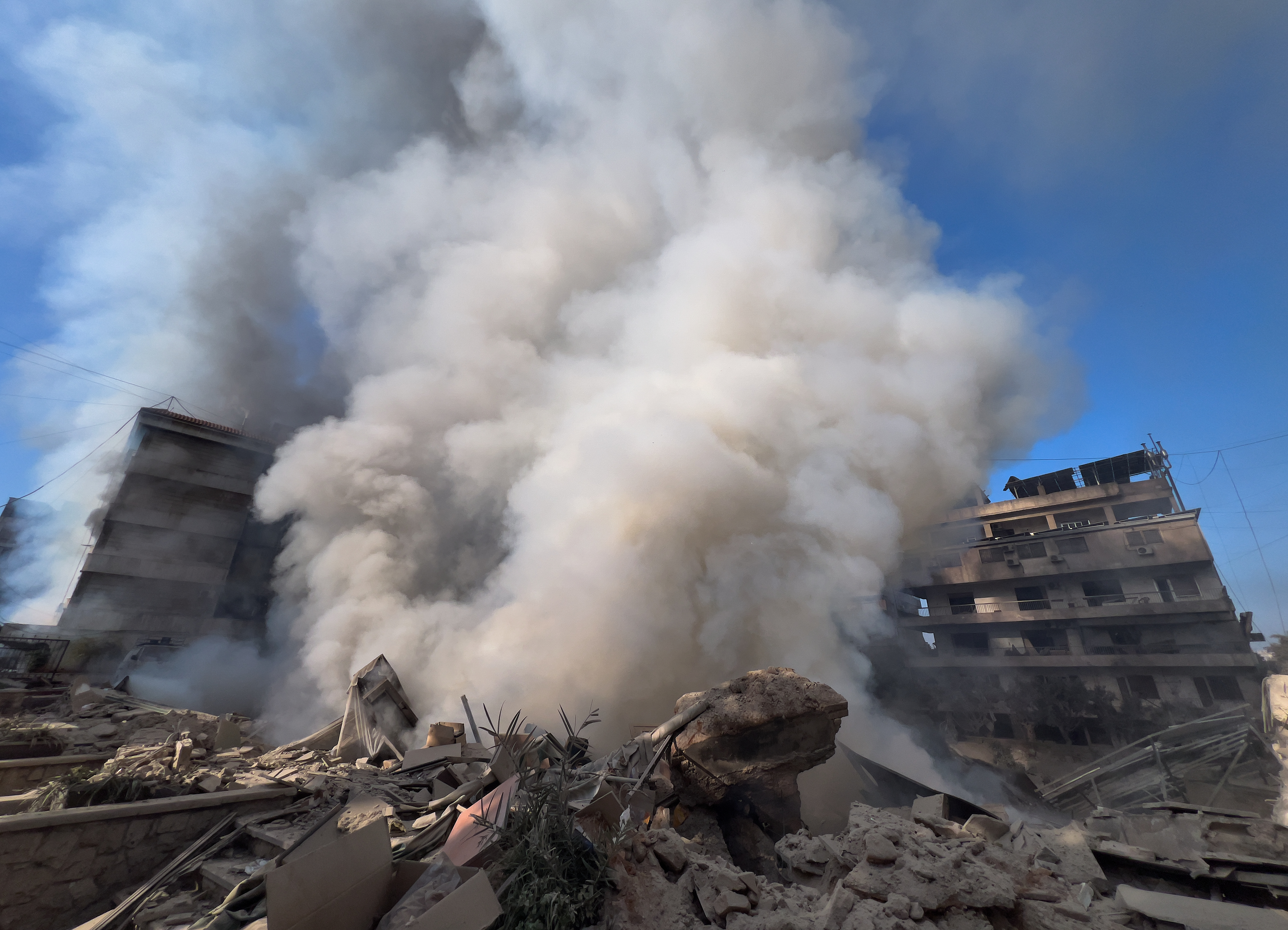 NATO Defense Researcher Issues Third World War Warning