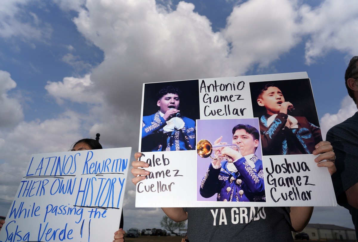 Who Are the G&aacute;mez-Cu&eacute;llar Brothers? Mariachi Band Members Detained by ICE
