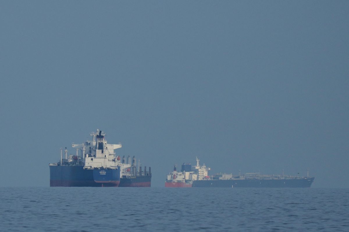 Trump Admin Eases Sanctions on Iranian Oil at Sea for 1 Month: What We ...