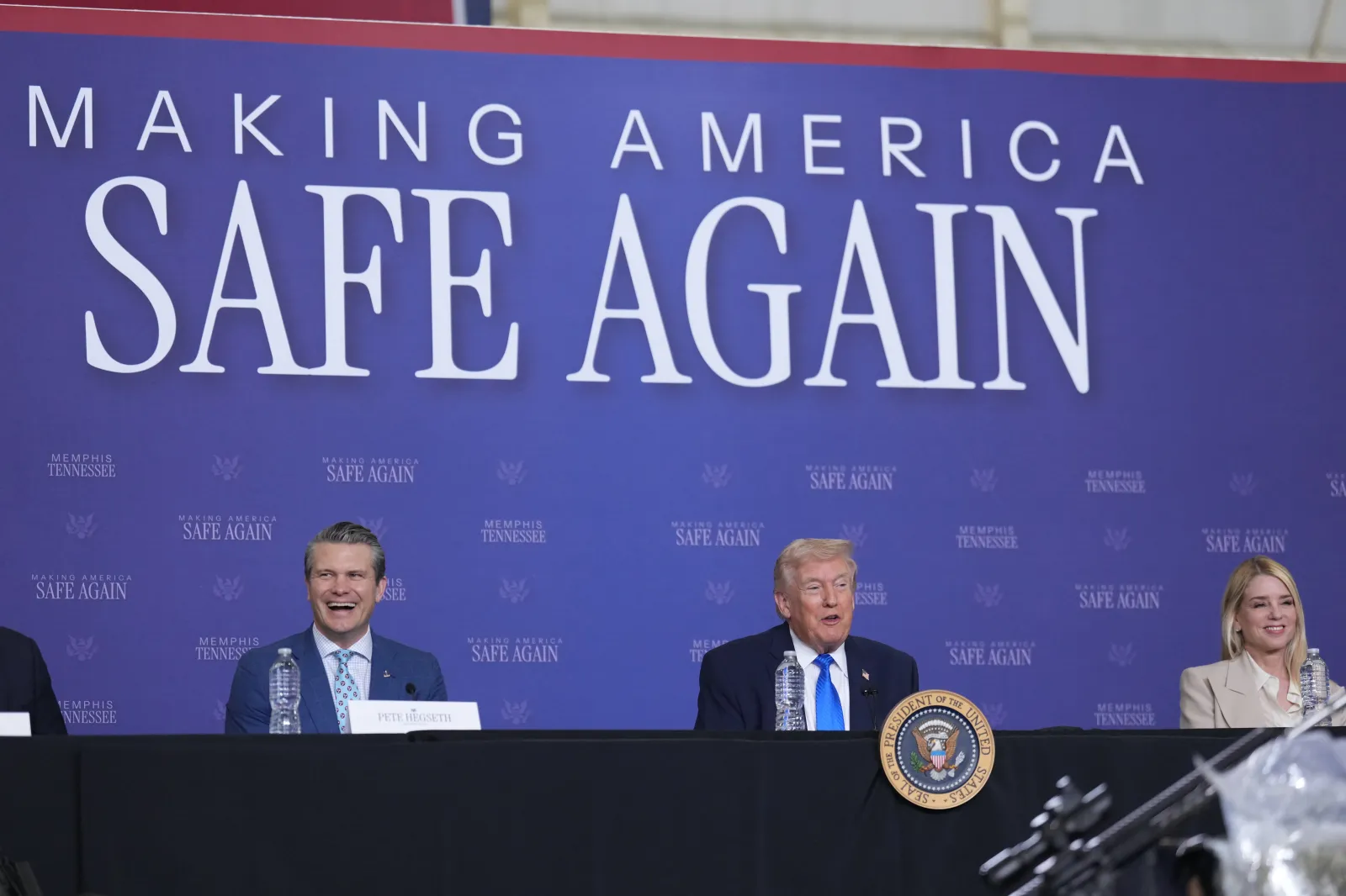 Image for article: Donald Trump Says Senators Should Stay in DC Over Easter ‘for Jesus’