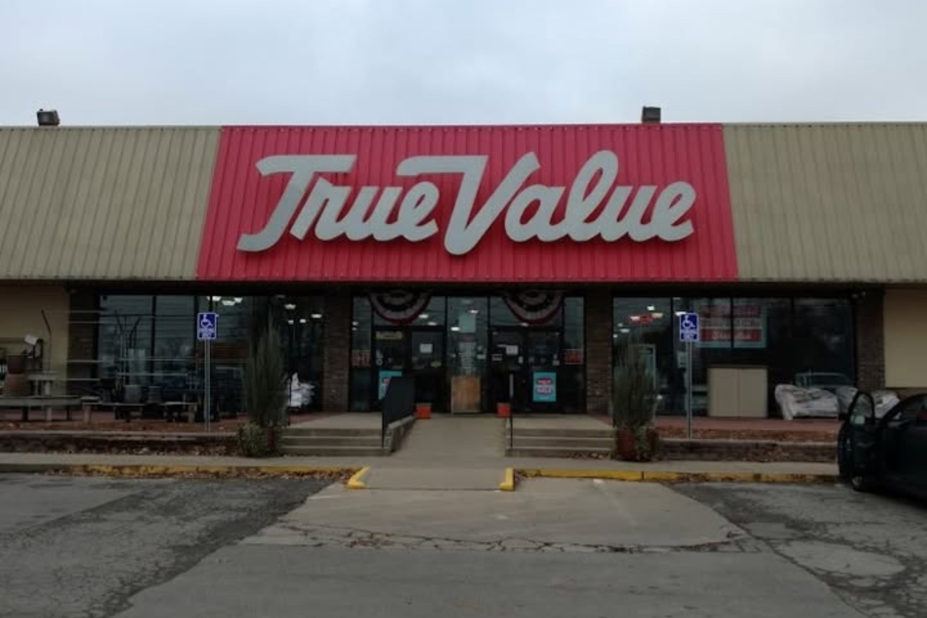 Home Depot Rival True Value Closing Store After 53 Years