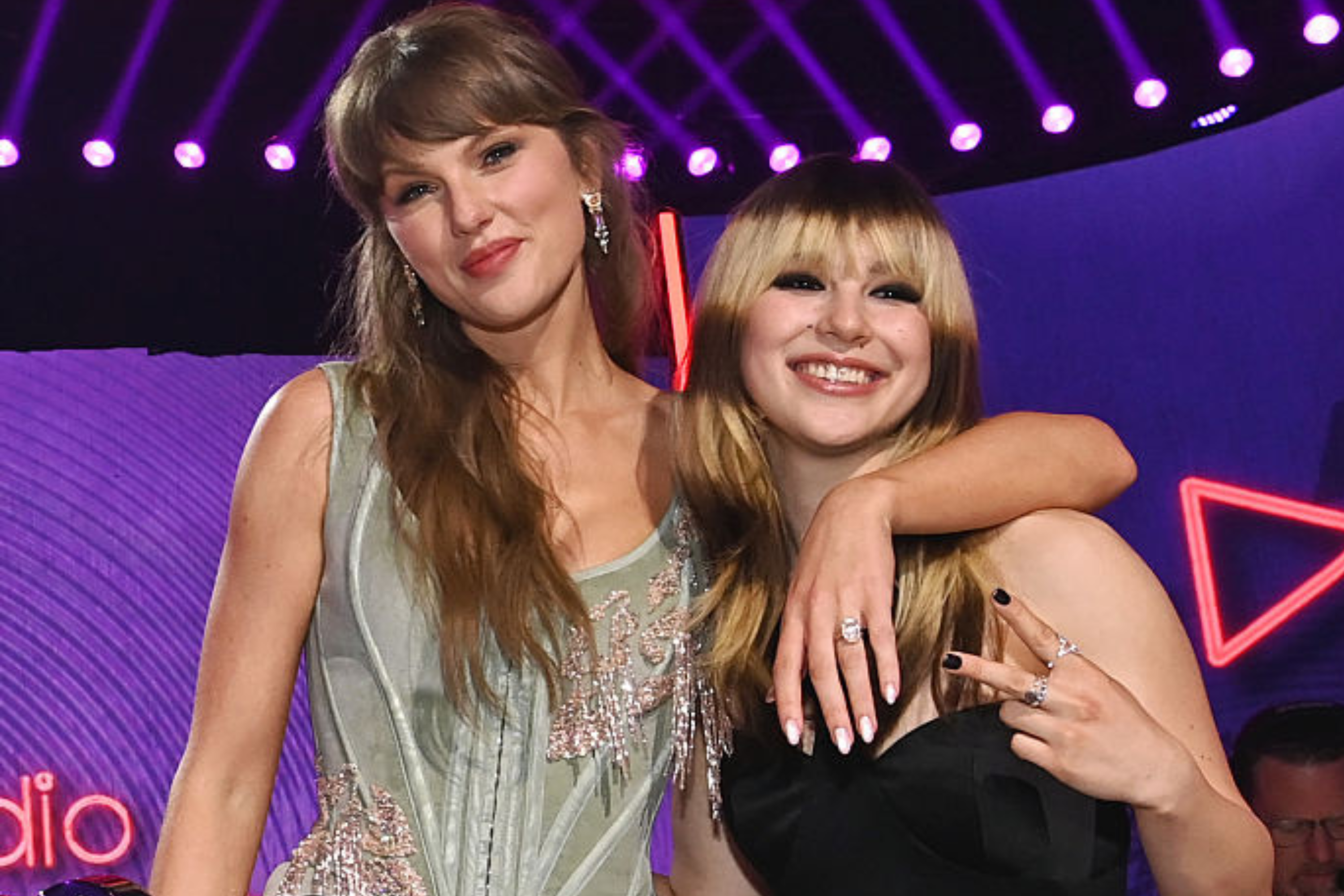 Read Taylor Swift’s Full Viral Speech After Record-Breaking Awards Sweep