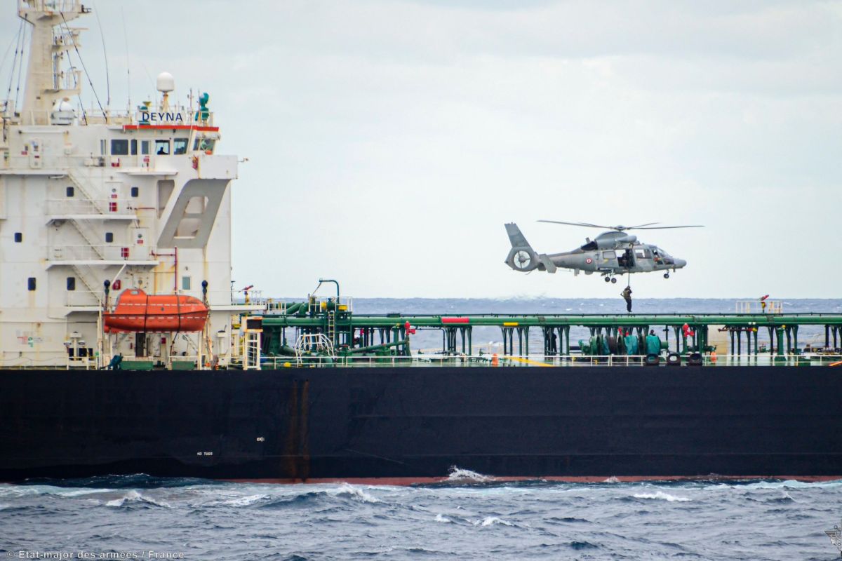 France sends warning to Russia as it seizes shadow fleet tanker