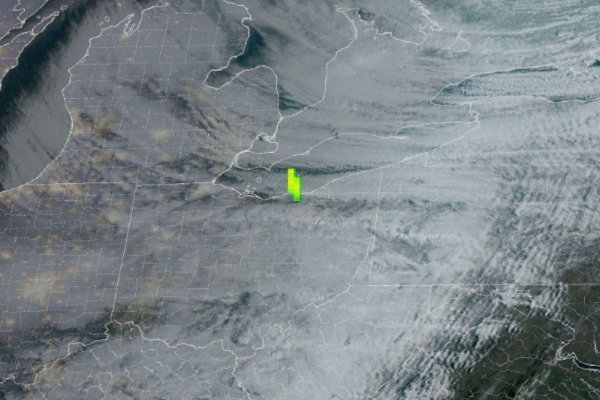 Meteor Crashes in Northeast Ohio, Causing Explosion-Like 'Boom' Near ...