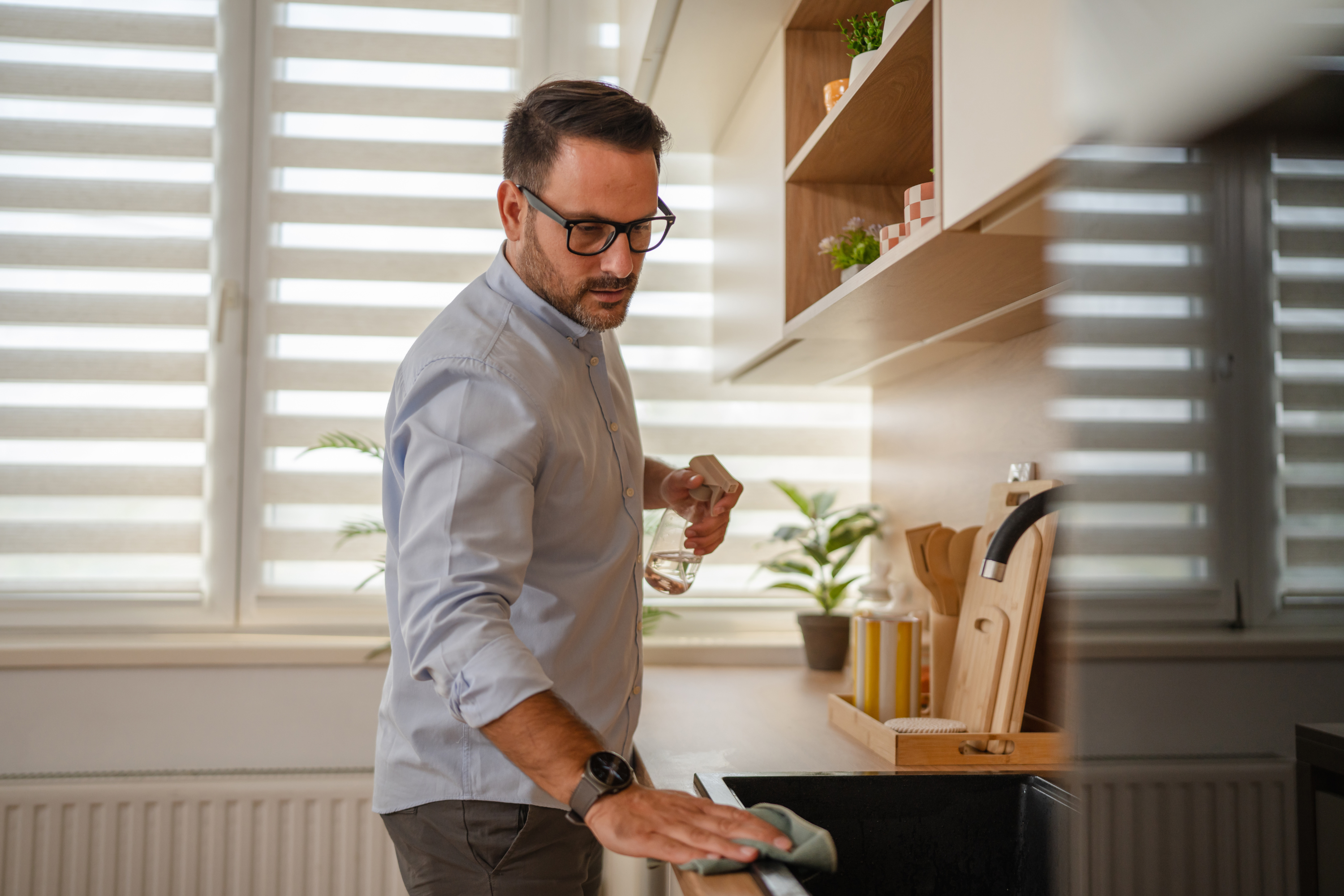 Toddler Parents Hear Air Purifier Rattling—Then Find What's Inside
