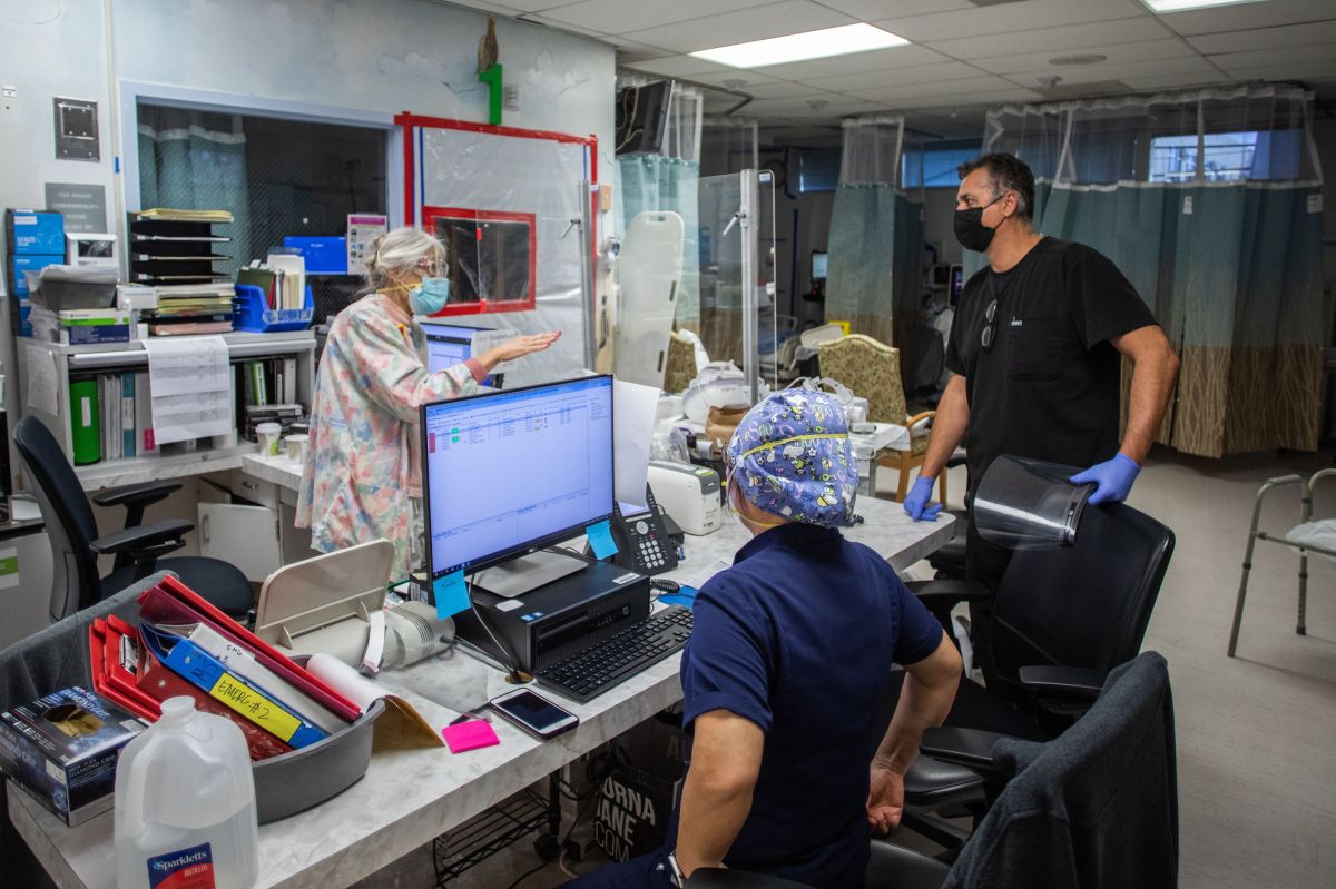 Why Health Care Is Failing: We’re Treating a Living System Like a Machine