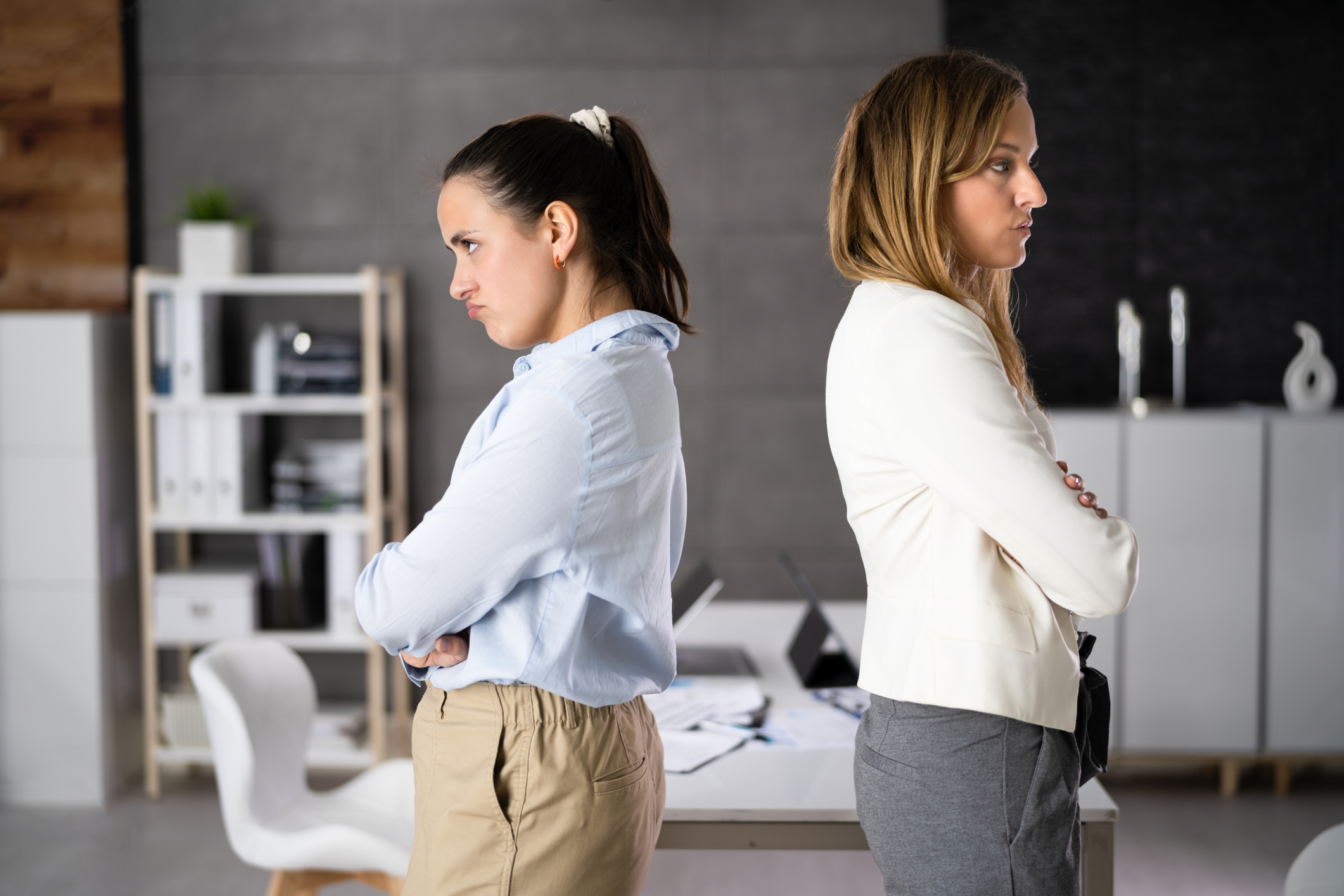 Woman Baffled at Why Coworker Tells Her to 'Go to Hell': 'I Don't Feel Bad'