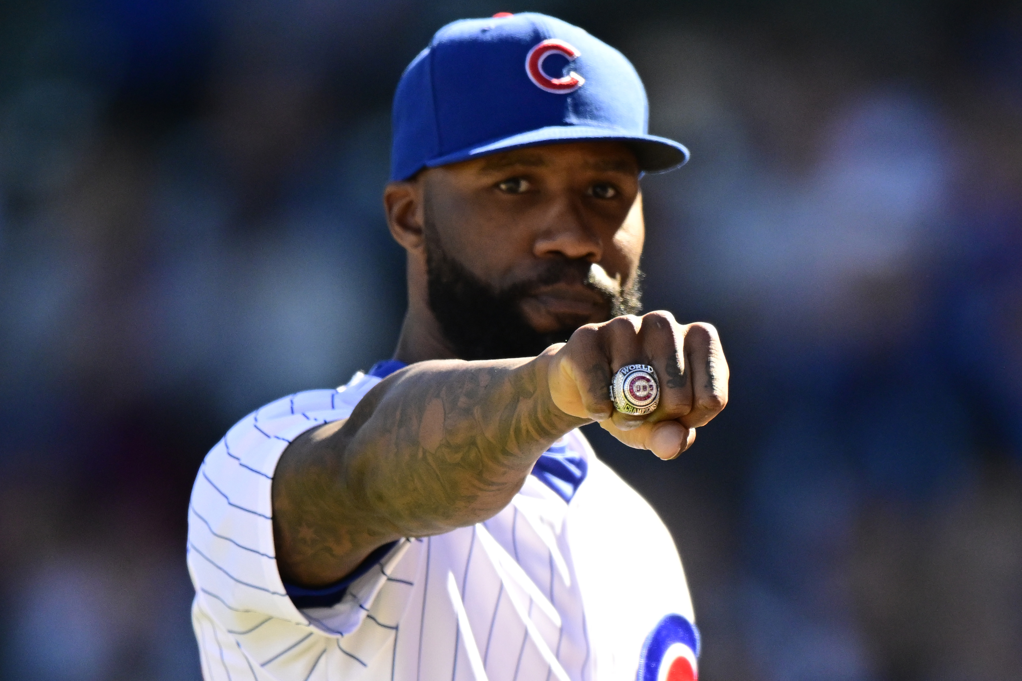 Cubs World Series Champion, 5-Time Gold Glover Retires