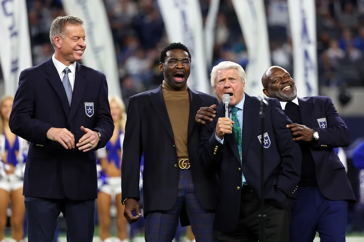 Patriots Linked to Blockbuster Move That Would Boost Super Bowl Hopes -  Newsweek