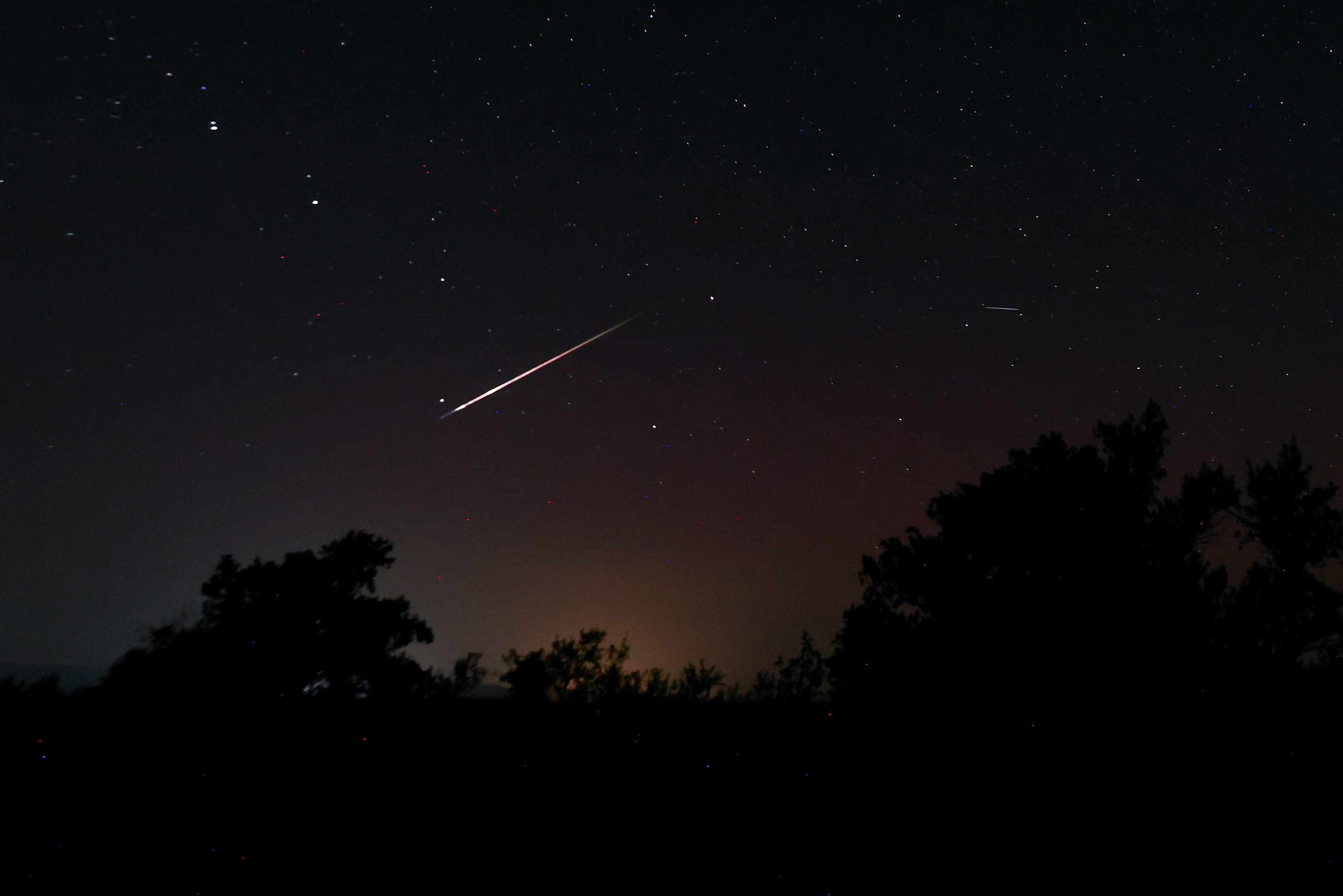 'Meteor' Seen Lighting Up Skies Over Europe