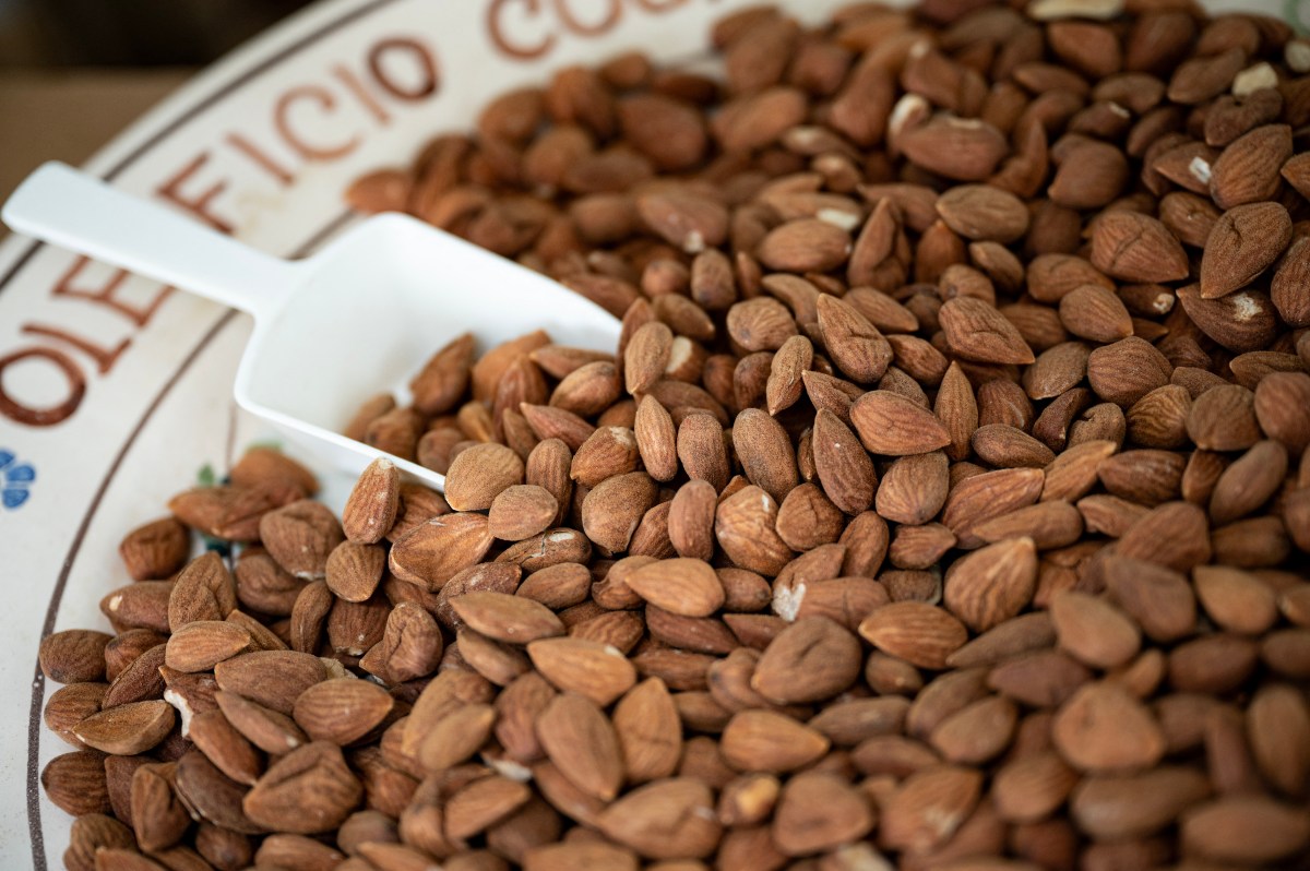 Nuts recall sparks consumer risk warning