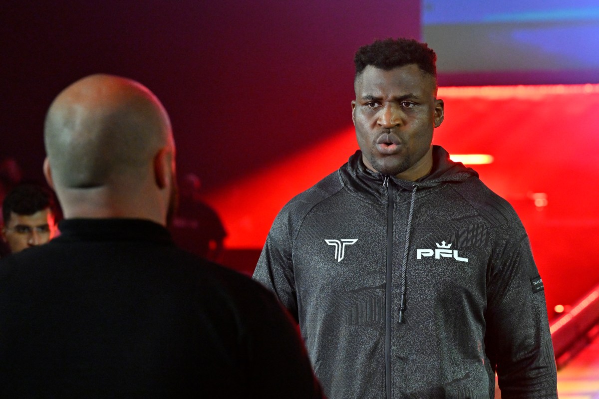 Francis Ngannou e PFL se separam em movimento surpreendente
