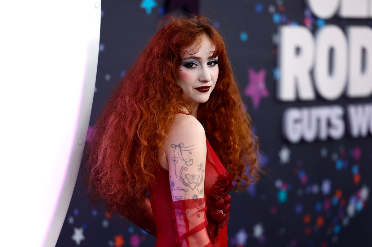 Flamengo fans go after Chappell Roan over Jorginho daughter controversy