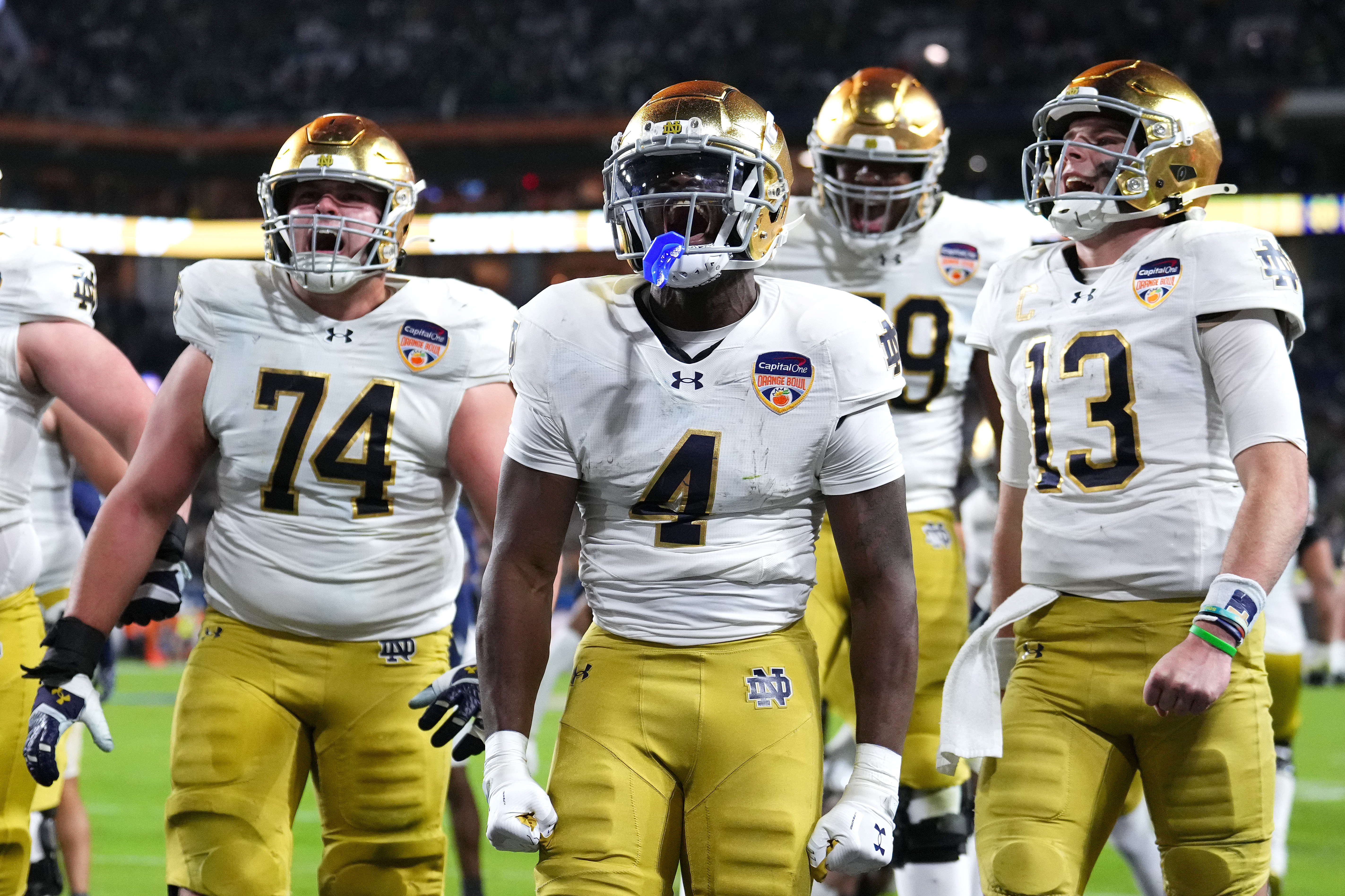 Notre Dame's Jeremiyah Love Gets Concerning Projection for Draft