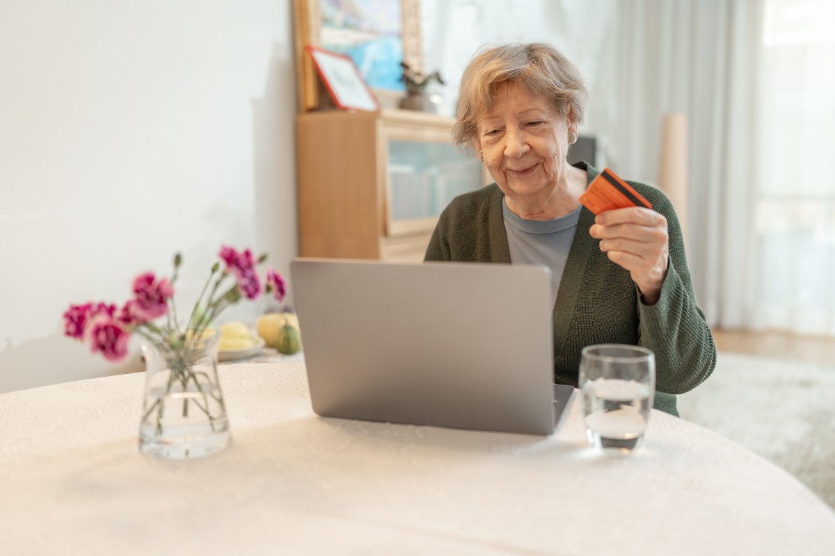 Woman, 85, Places Order Online—Not Prepared For What Arrives: ‘Nailed It’