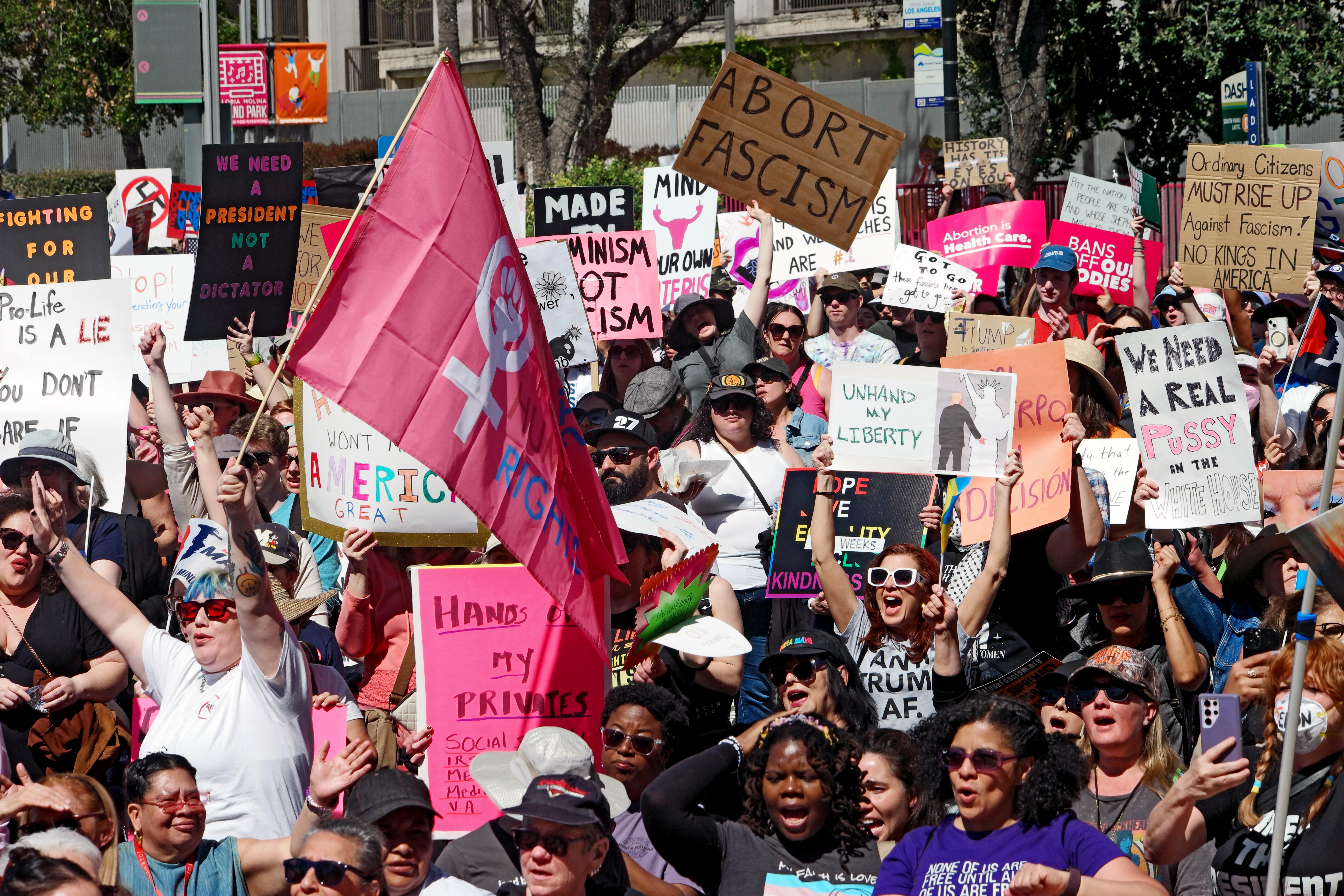 Women Are Facing Growing Online Abuse