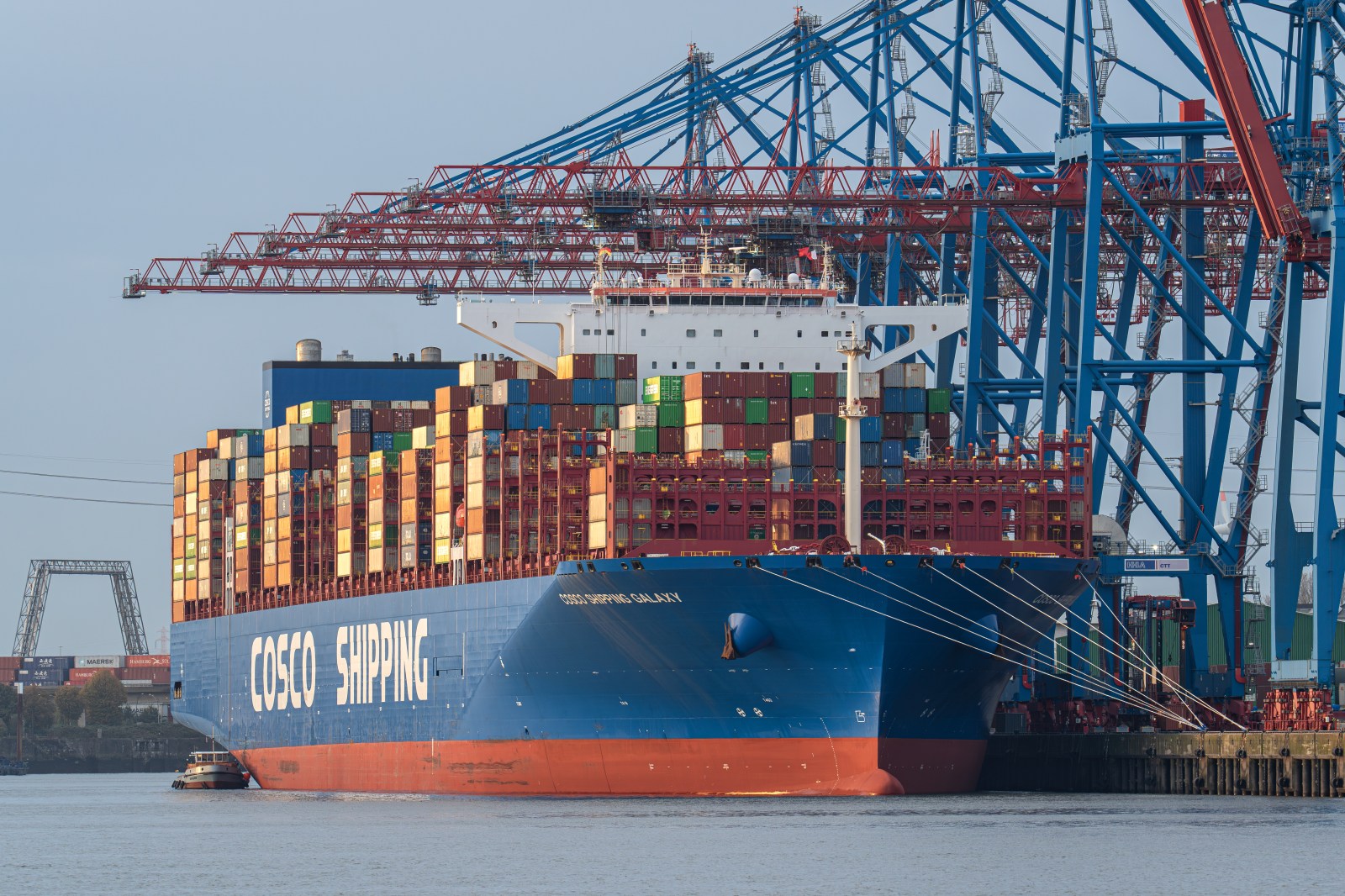 China’s Top Shipping Firm Resumes Trips to Middle East Amid Iran War