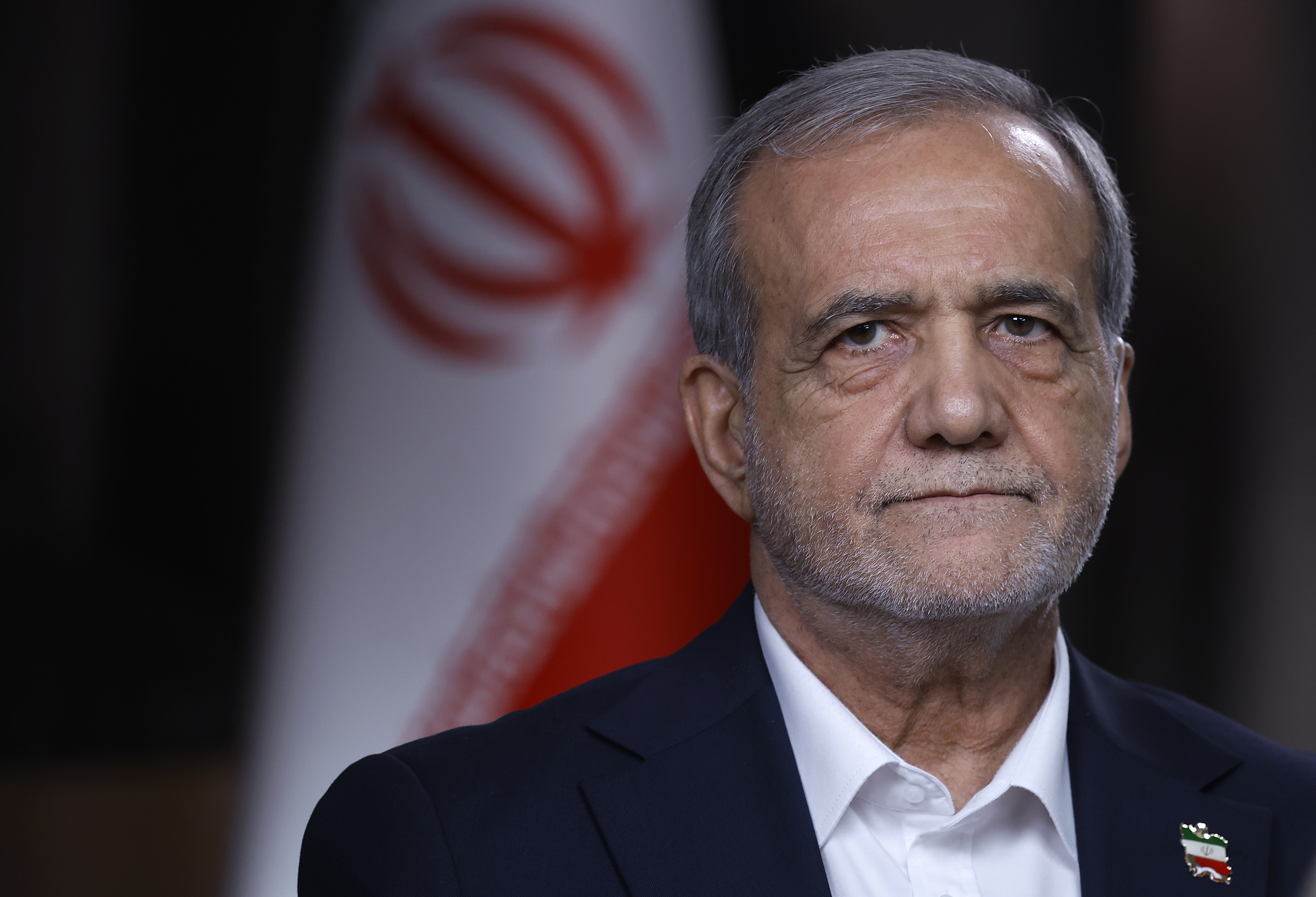 Is the Iran Regime Starting to Crack Under US-Israeli Bombardment?