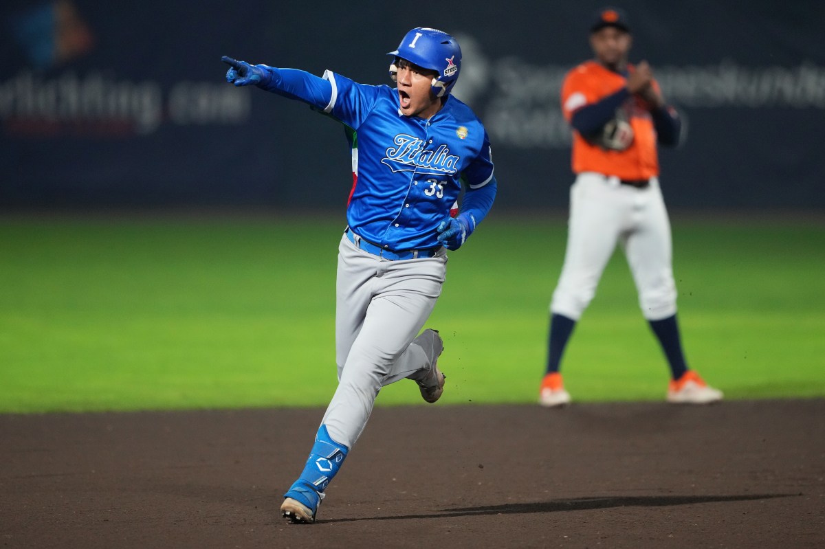 Blue Jays sign Team Italy's Giaconino Lasaracina ahead of WBC