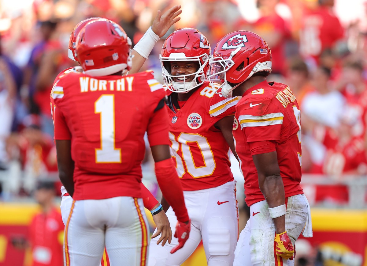 Bears urged to poach Tyquan Thornton from Chiefs