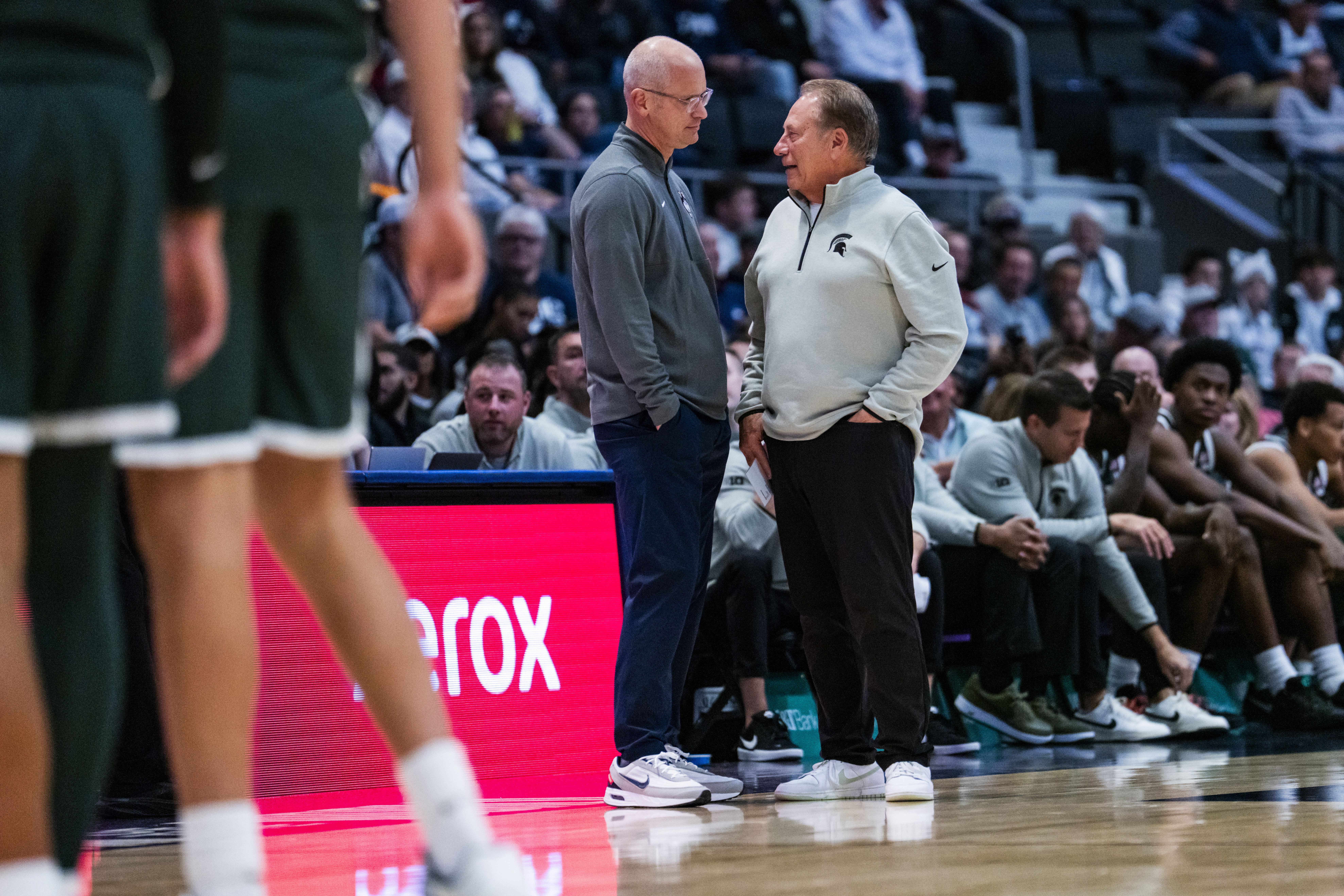 Jay Bilas Predicts National Title Favorite Loses in Sweet 16 Today